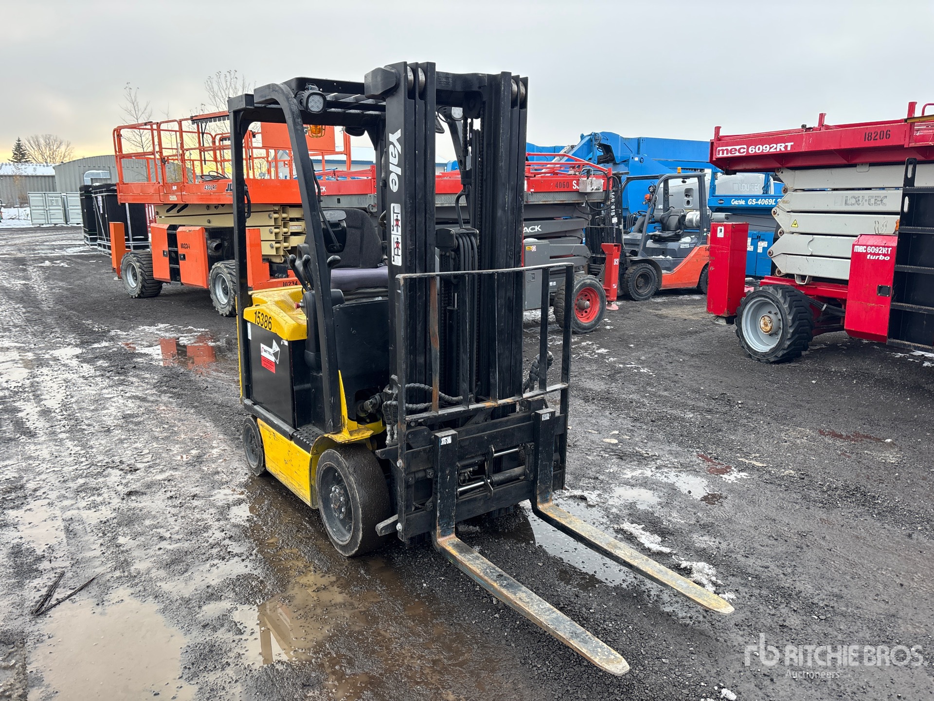 General Appearance with Imagen: esquina delantera derecha