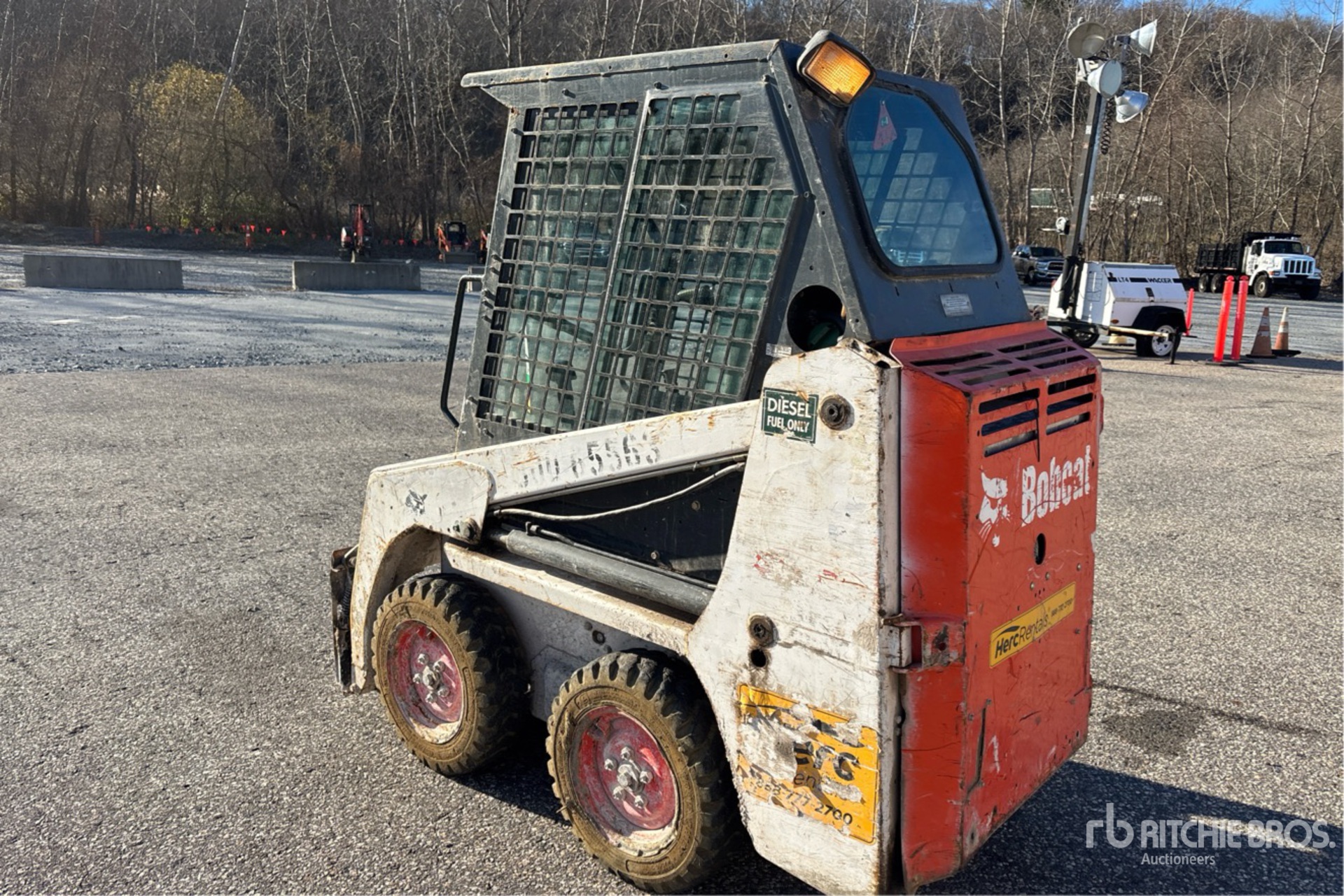 General Appearance with Picture, Left Rear Corner