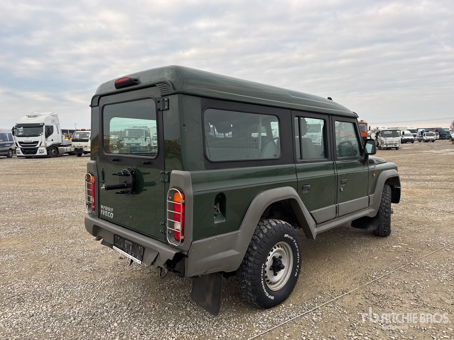 General Appearance with Picture, Right Rear Corner