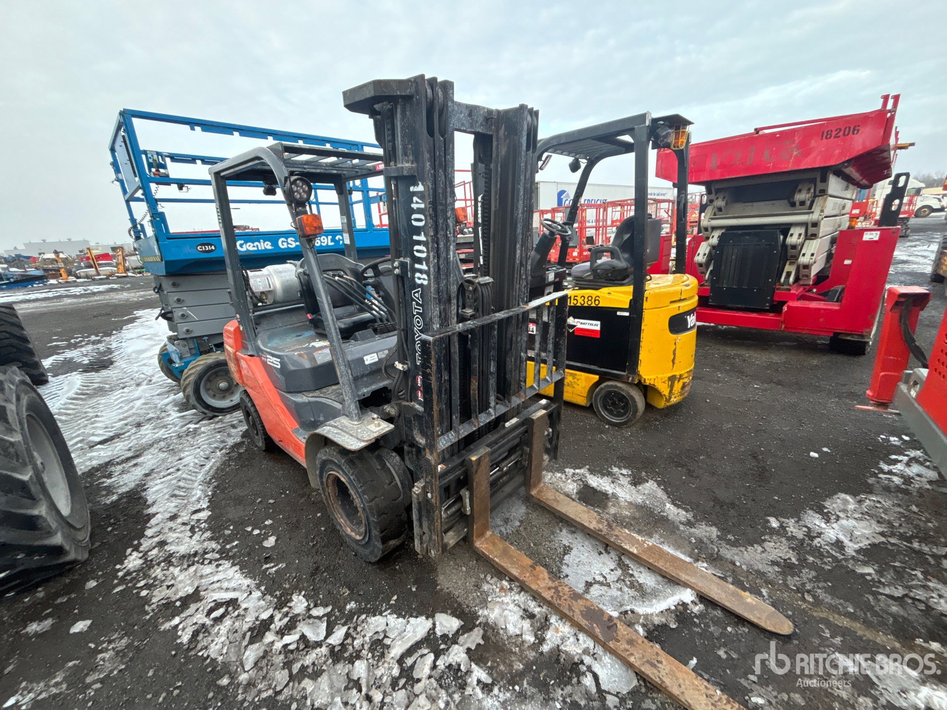 General Appearance with Imagen: esquina delantera derecha