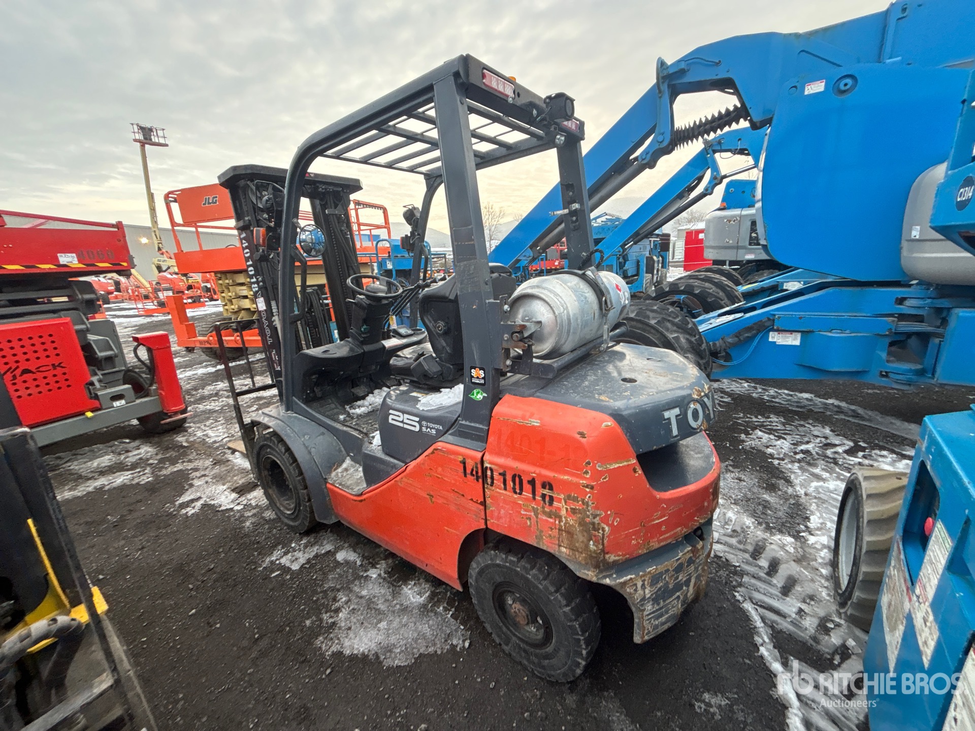 General Appearance with Imagen: esquina trasera izquierda