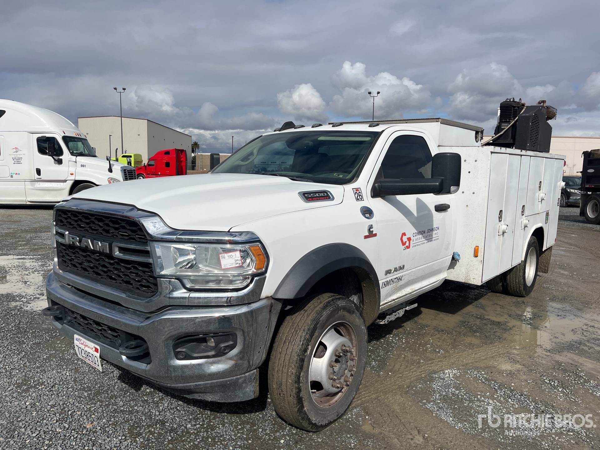 General Appearance with Featured Photo