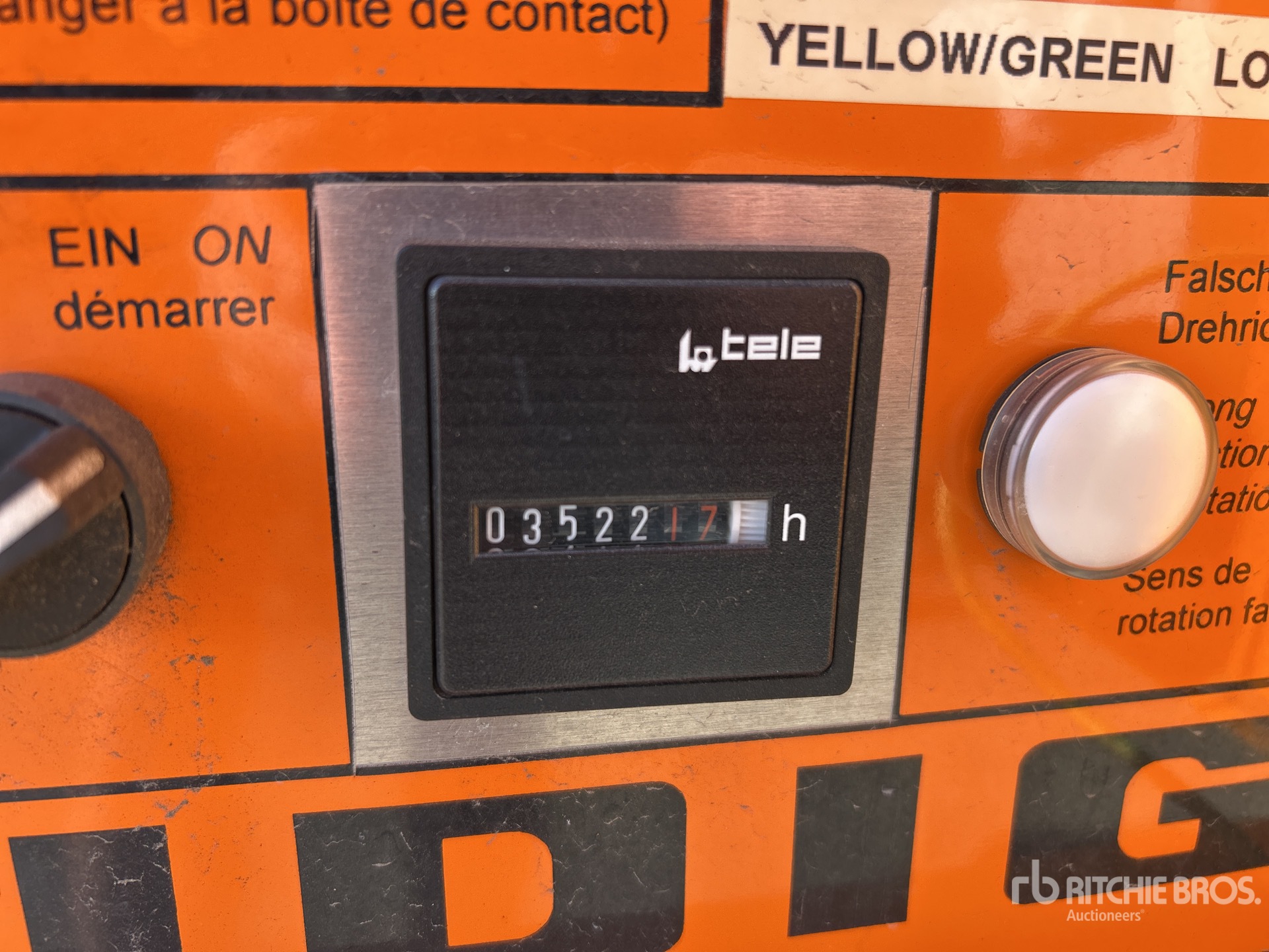 General Appearance with Hour Meter / Odometer