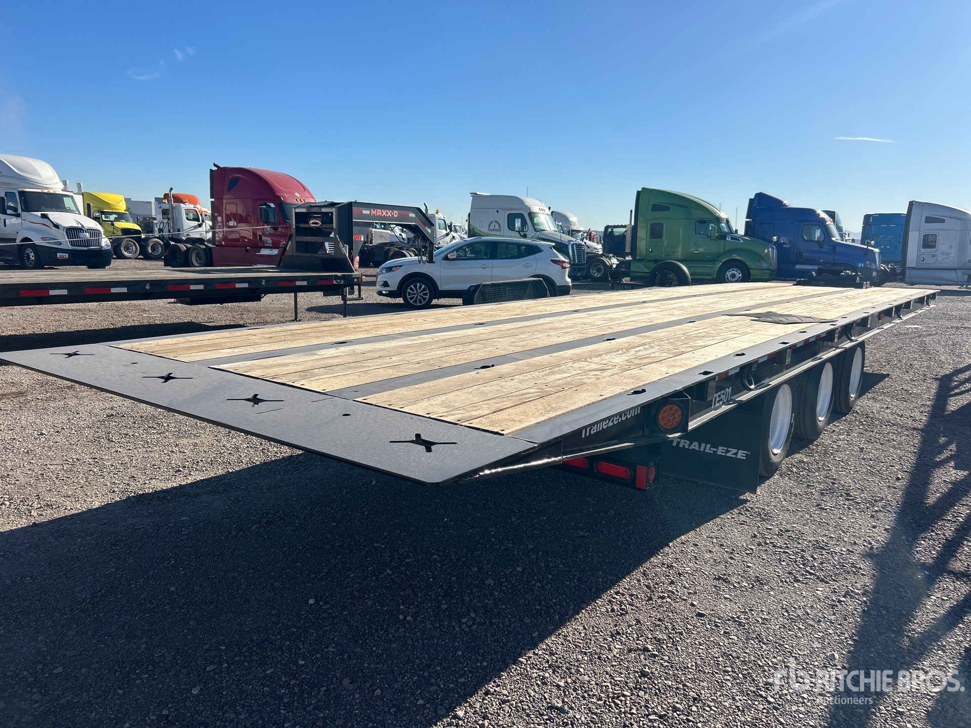 General Appearance with Bild, Ecke hinten rechts