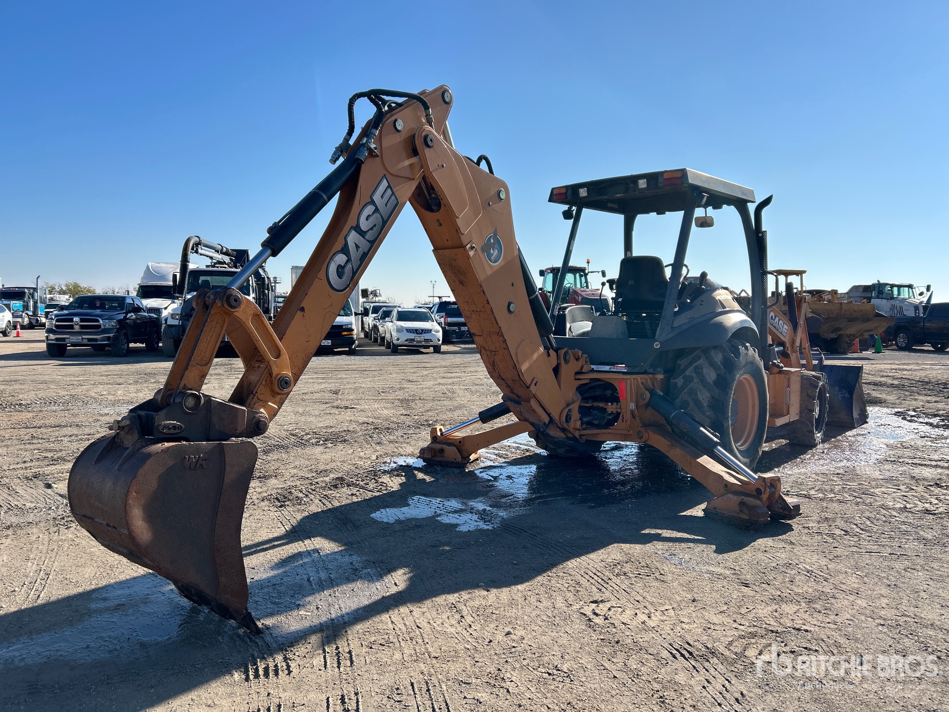 General Appearance with Foto, angolo anteriore sinistro