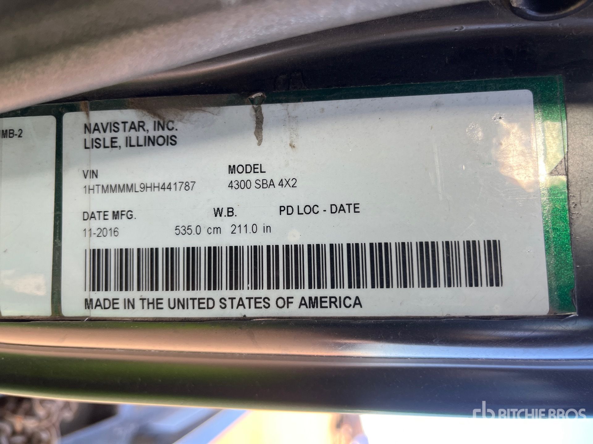 General Appearance with Numero seriale/numero d’identificazione del veicolo (VIN)