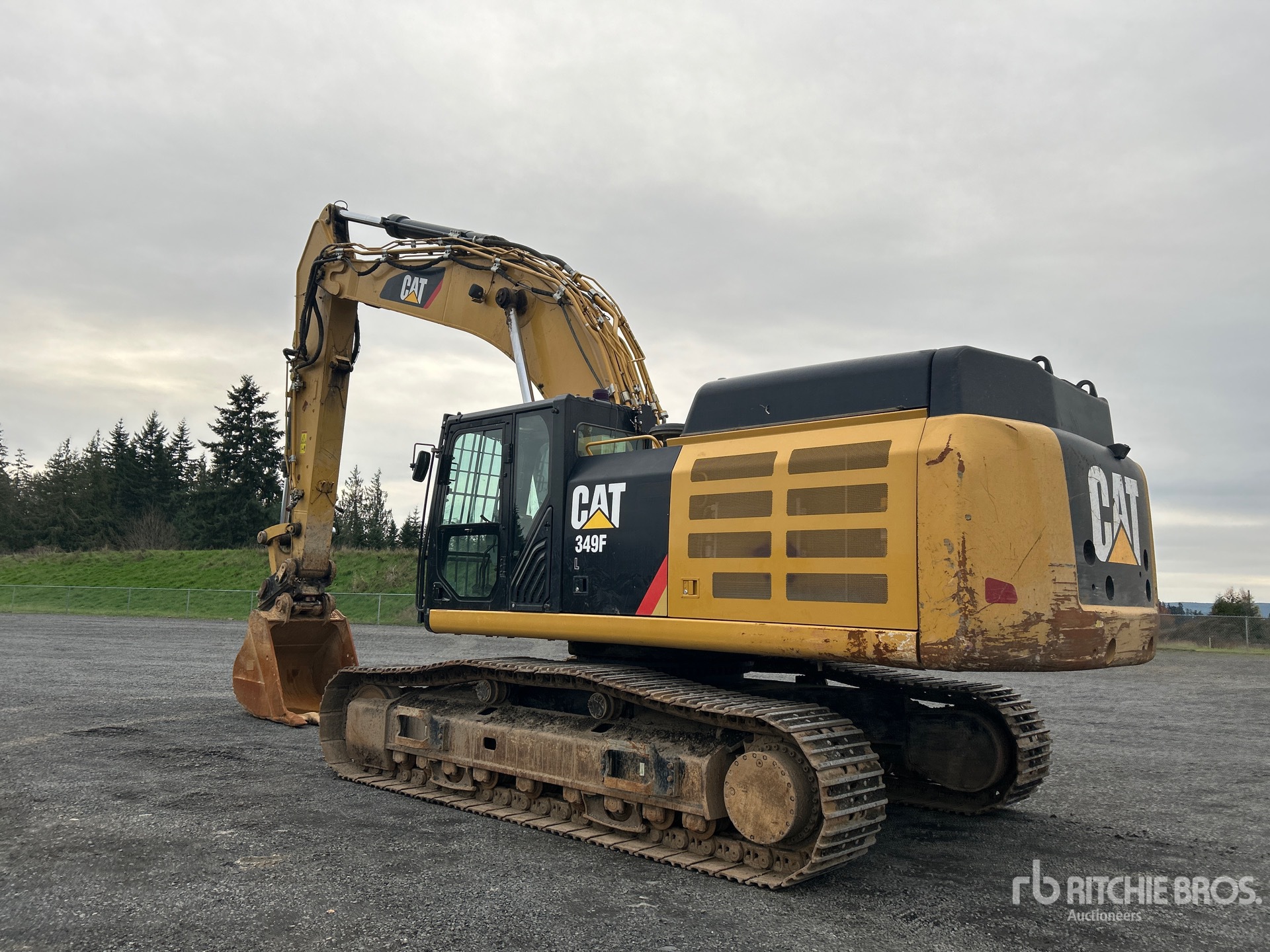 General Appearance with Picture, Left Rear Corner