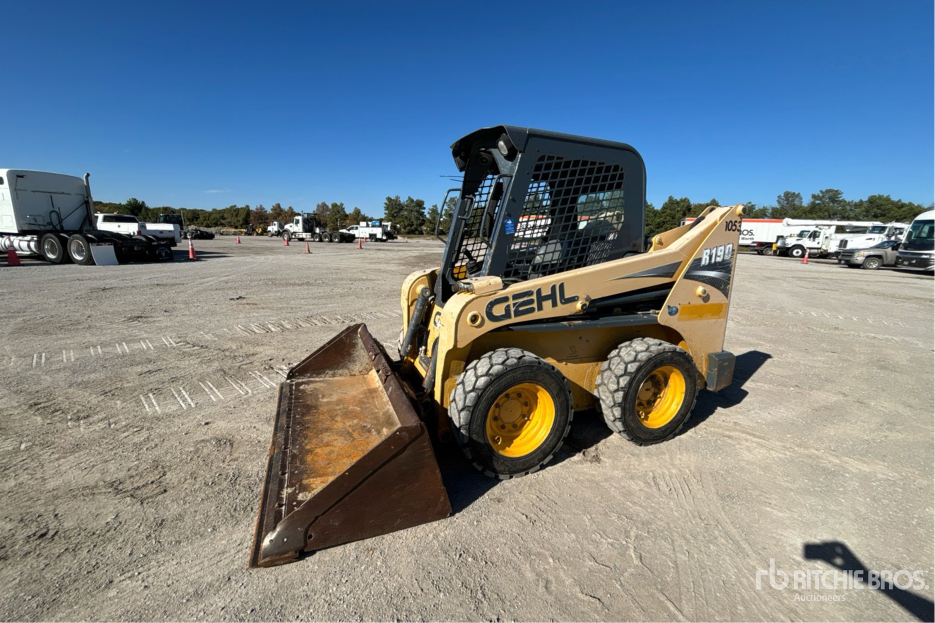 General Appearance with Picture, Left Front Corner