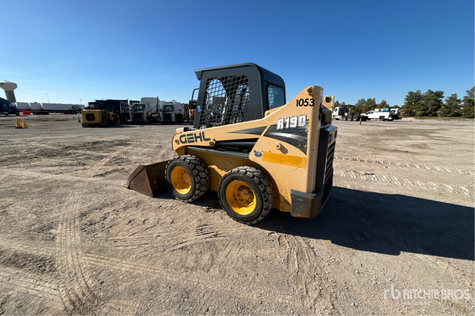 General Appearance with Picture, Left Rear Corner