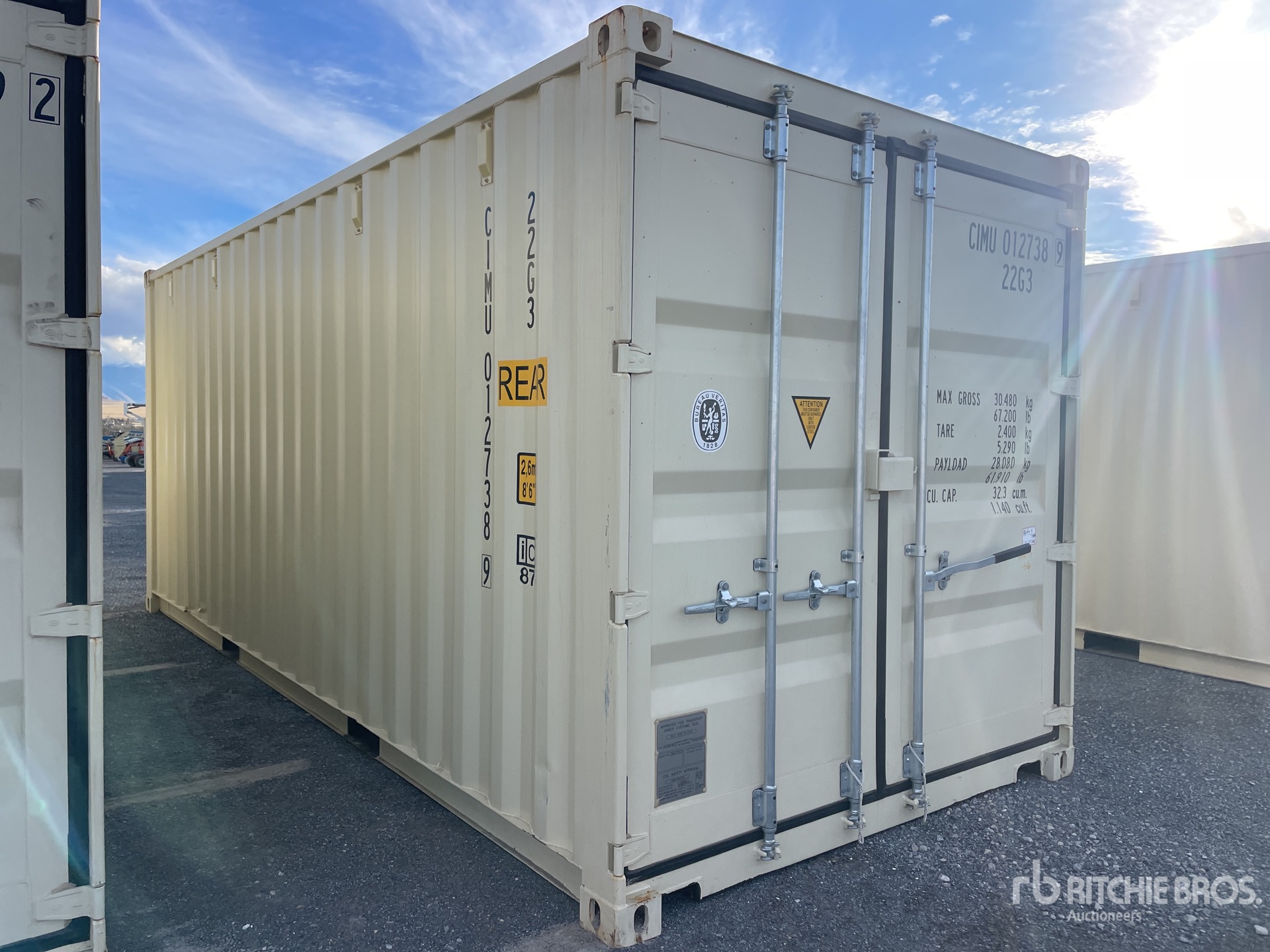 Aspect général with Image, coin avant droit