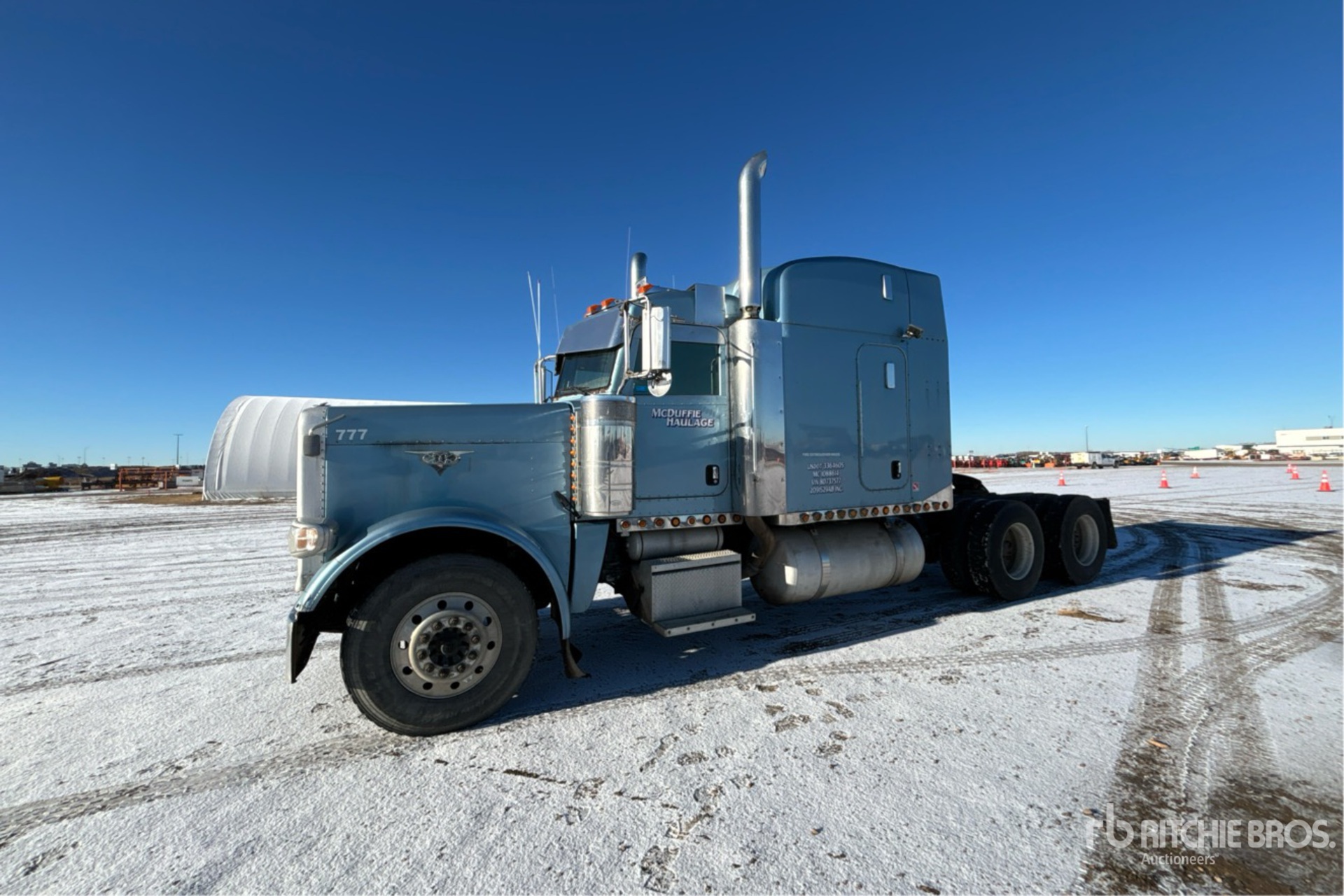 General Appearance with Picture, Left Front Corner