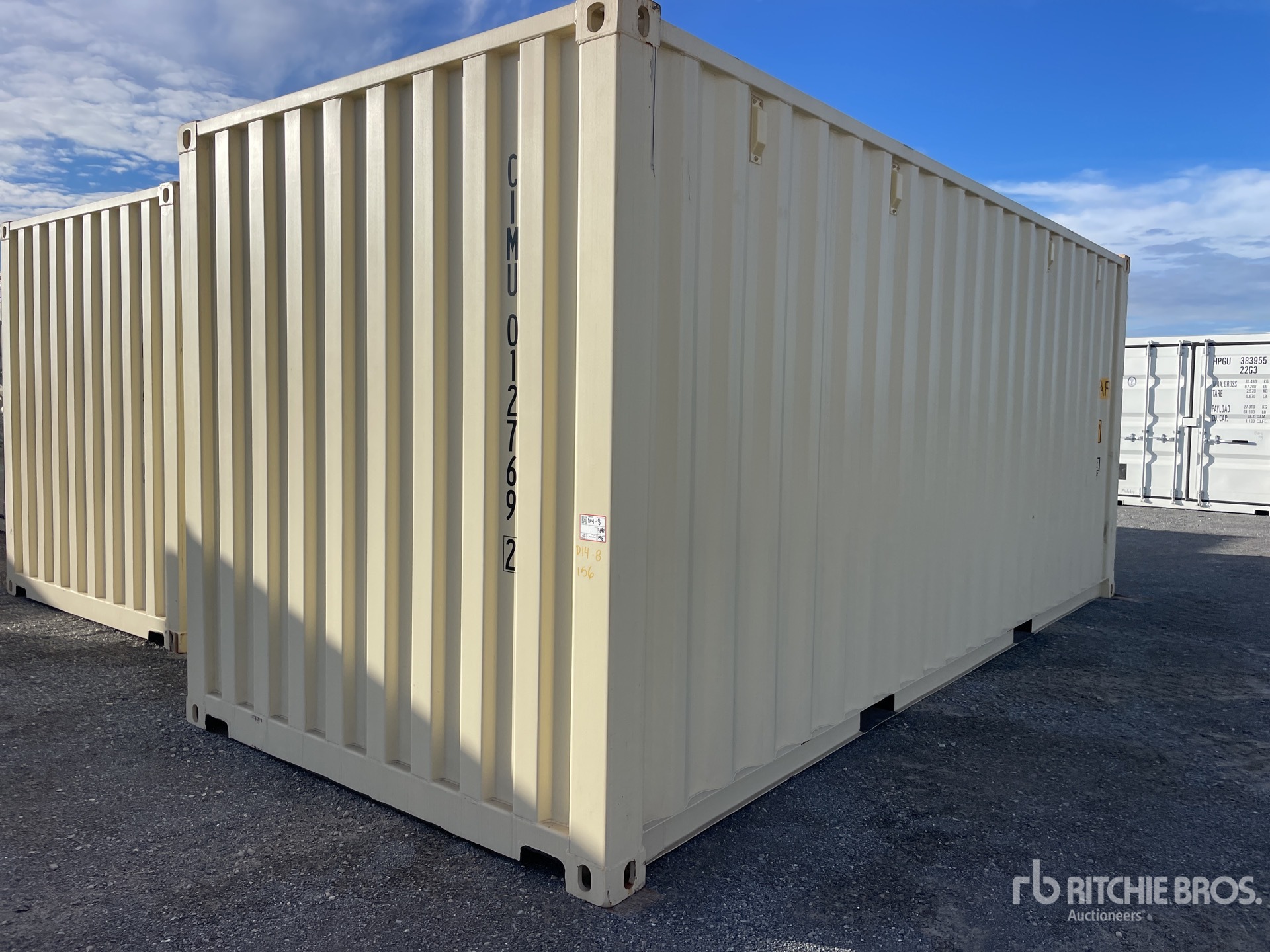 Aspect général with Image, coin arrière droit