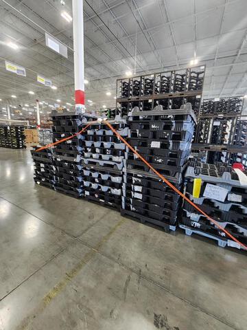 Lot of  (648) Brake Calipers