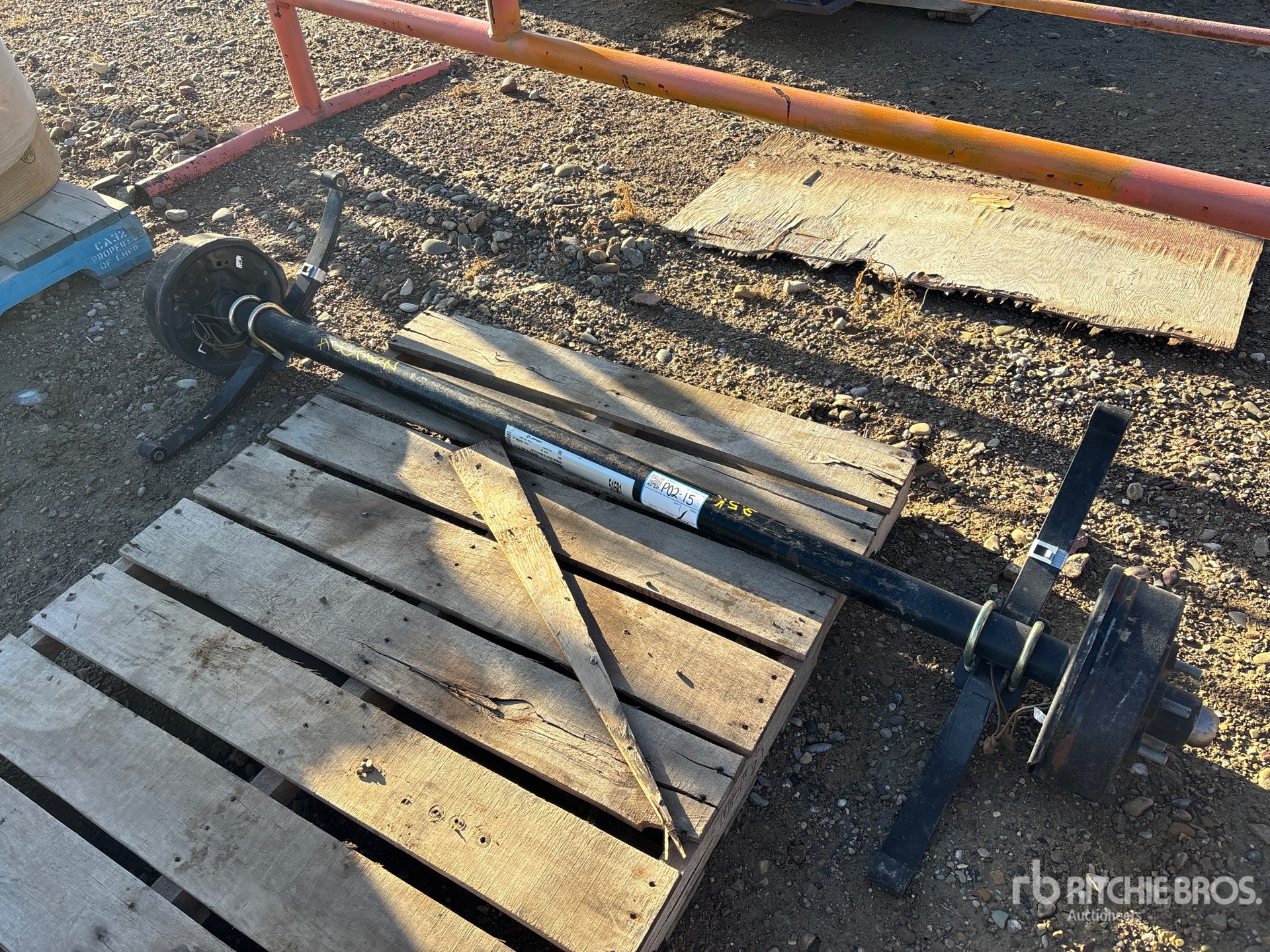 General Appearance with Foto, angolo anteriore sinistro