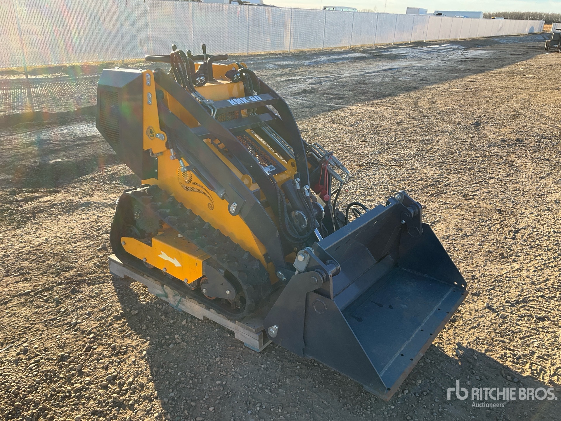 General Appearance with Picture, Right Front Corner