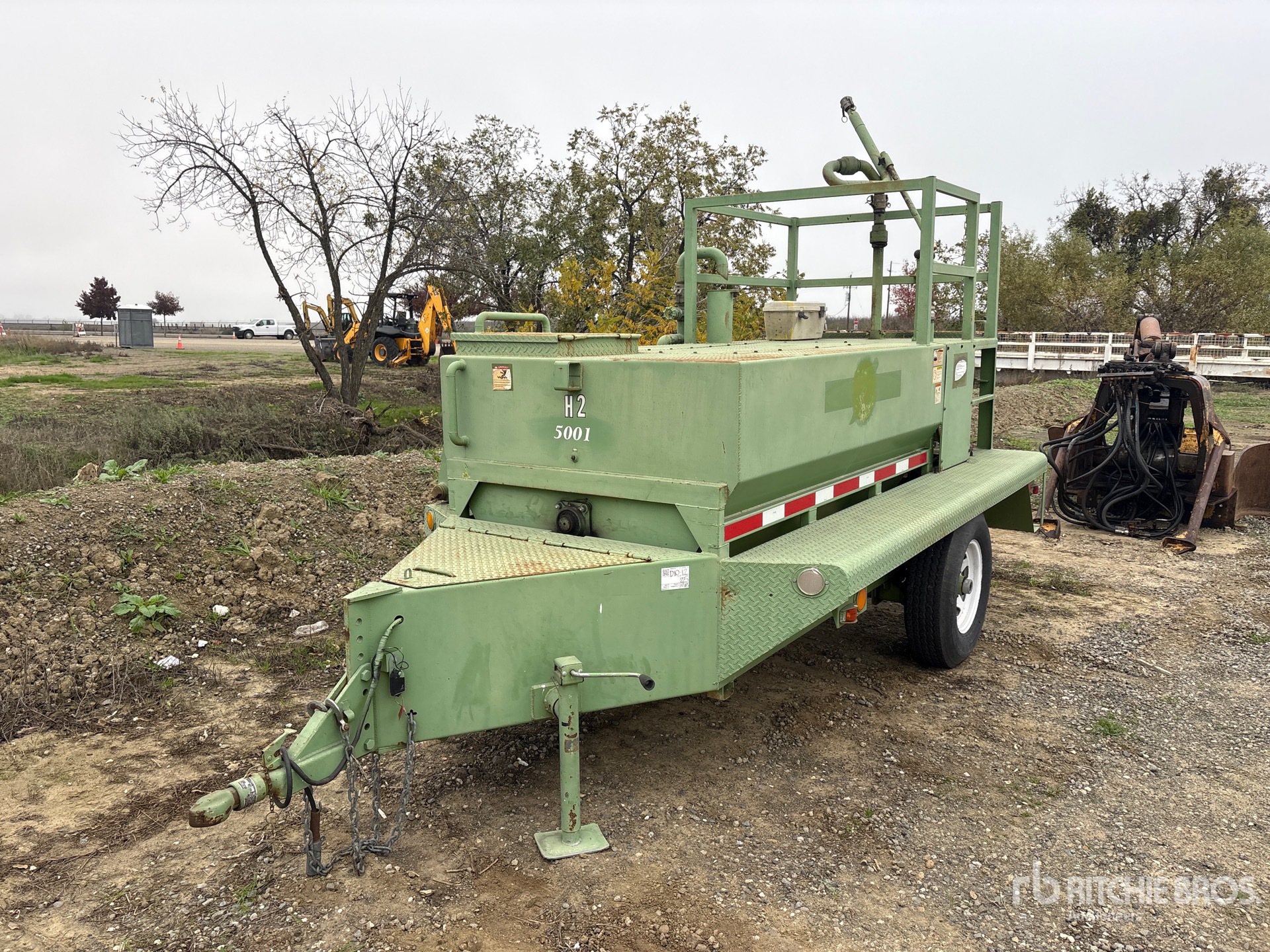 General Appearance with Foto, angolo anteriore sinistro