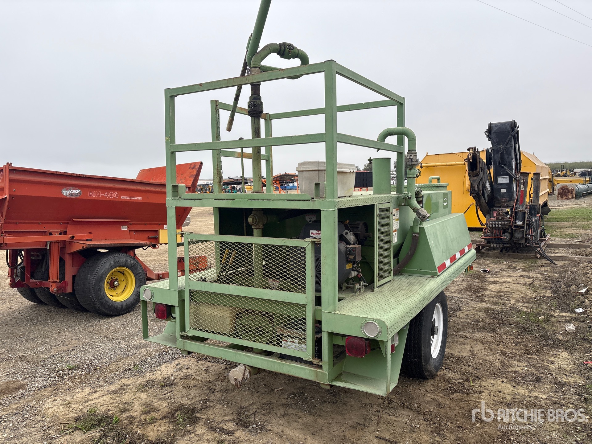 General Appearance with Foto, angolo anteriore sinistro