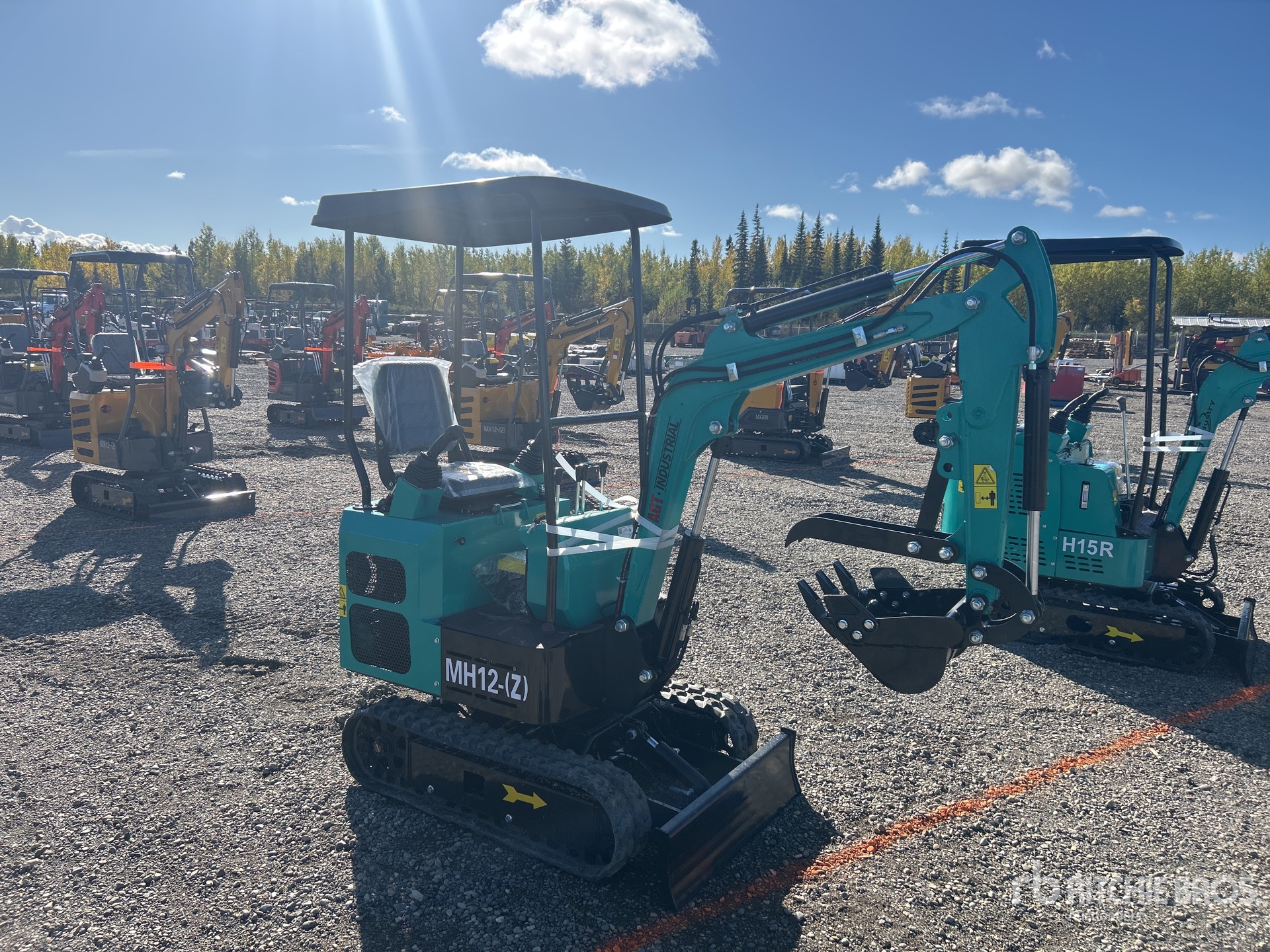 General Appearance with Foto, angolo anteriore destro