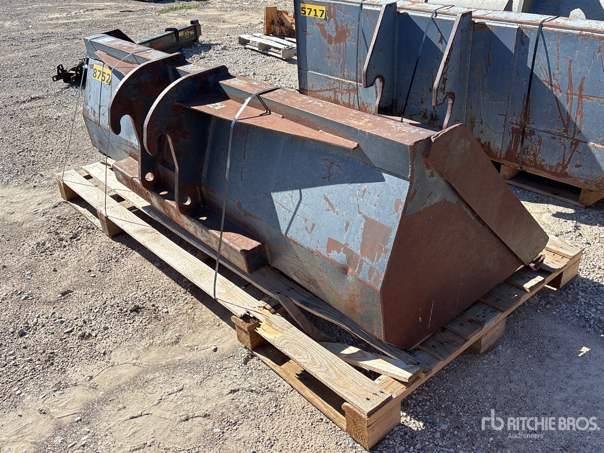 General Appearance with Image, coin arrière droit