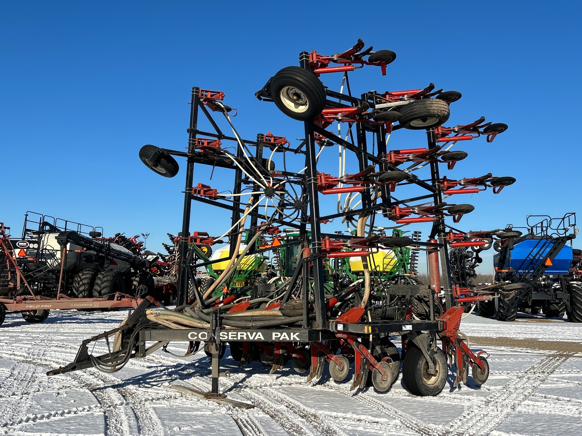 General Appearance with Foto, angolo anteriore sinistro