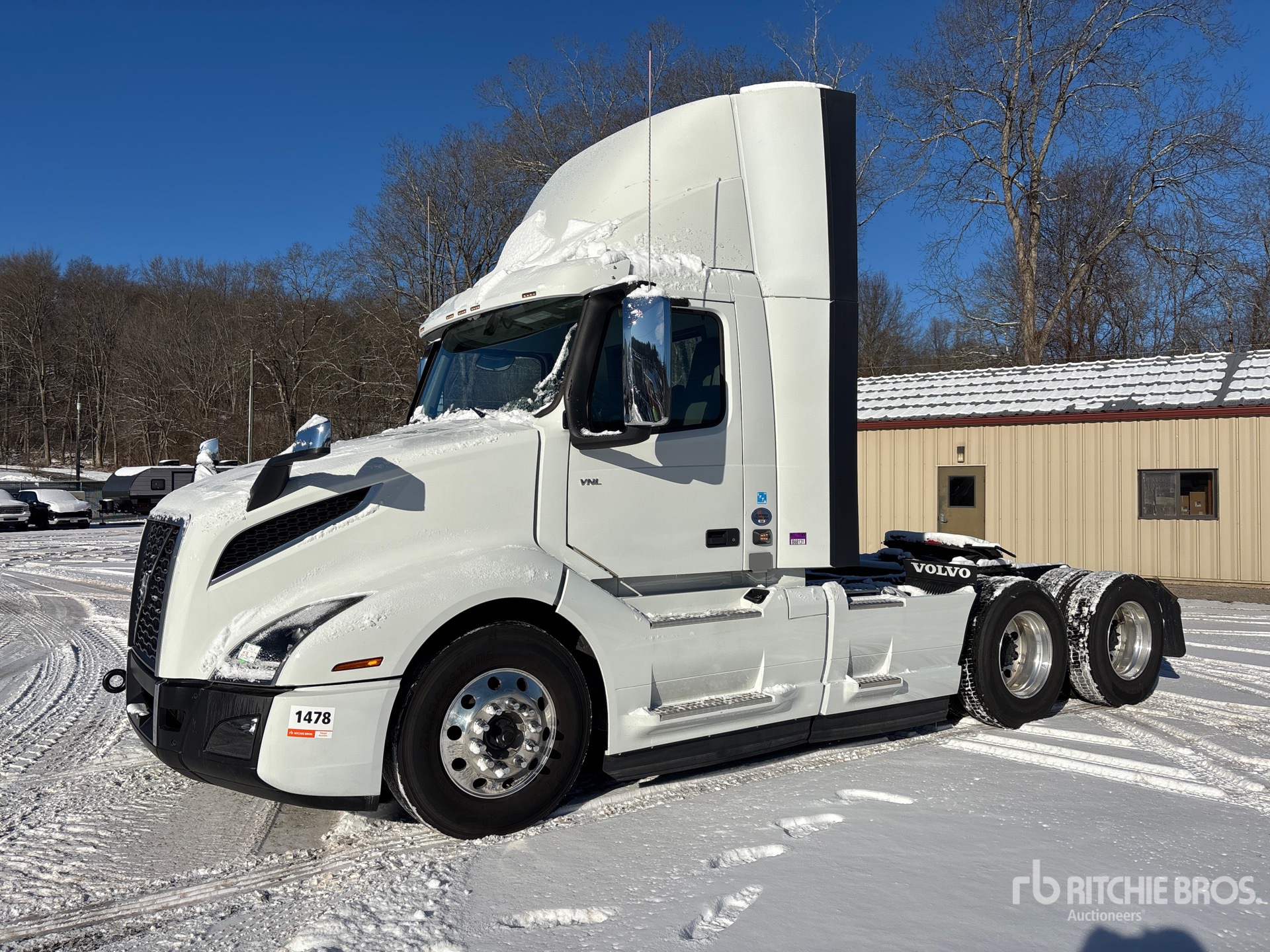 General Appearance with Picture, Left Front Corner