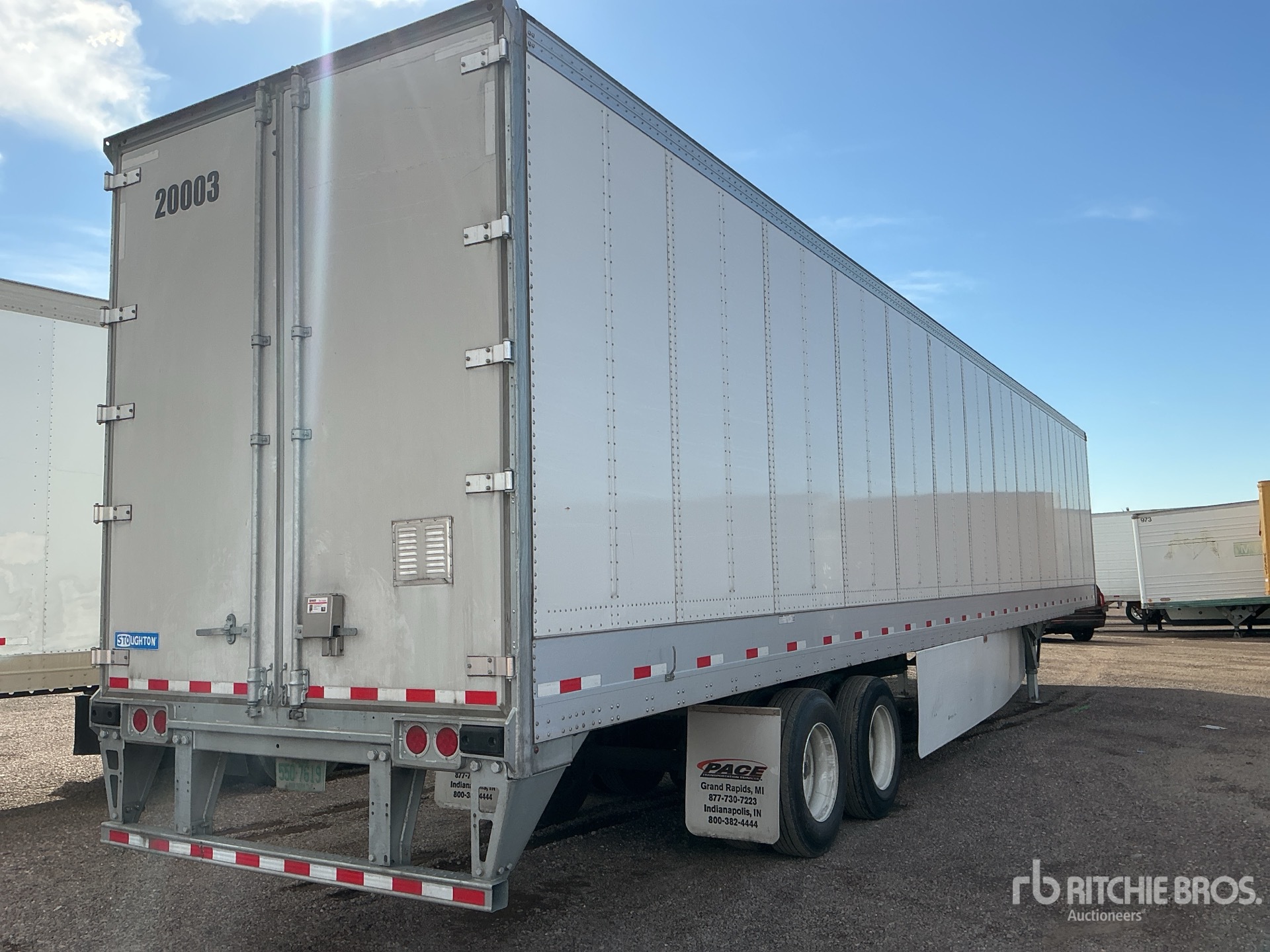 General Appearance with Imagen: esquina trasera derecha