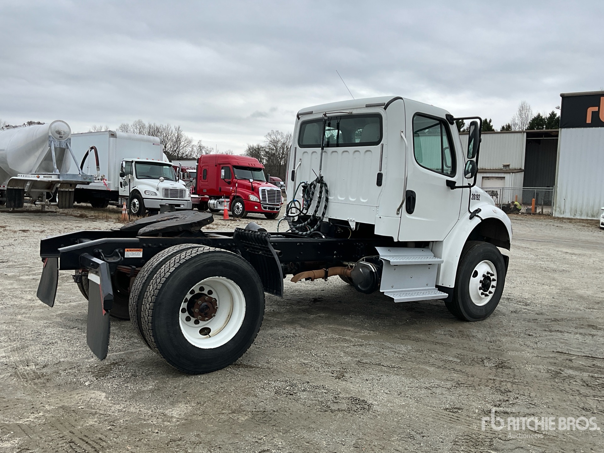 General Appearance with Imagen: esquina trasera derecha