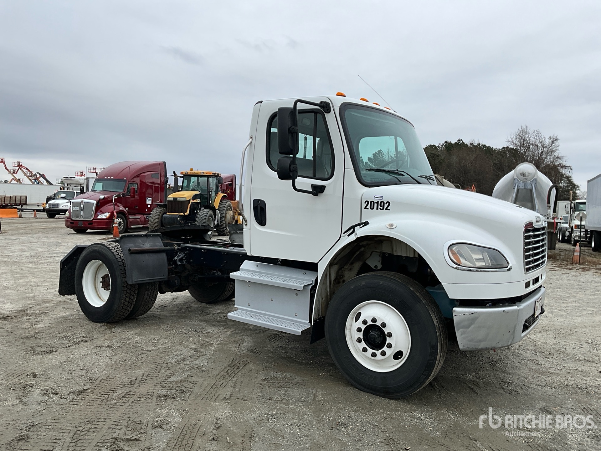 General Appearance with Imagen: esquina delantera derecha