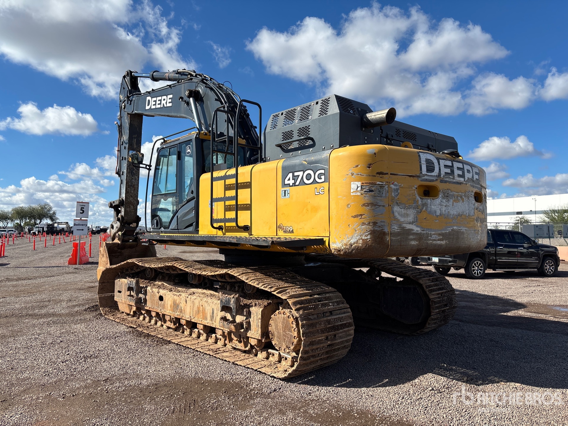 General Appearance with Picture, Left Rear Corner