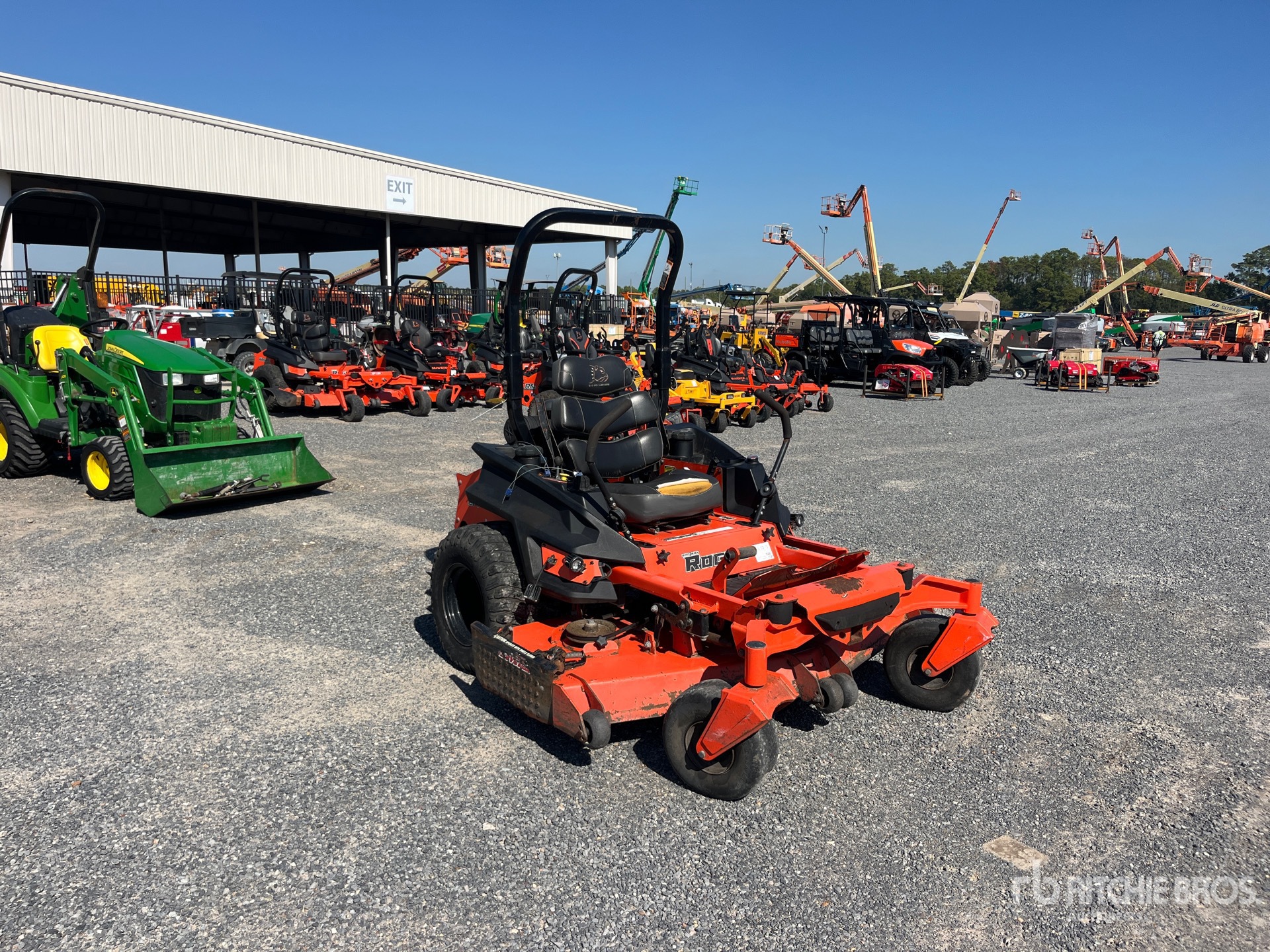 General Appearance with Picture, Right Front Corner