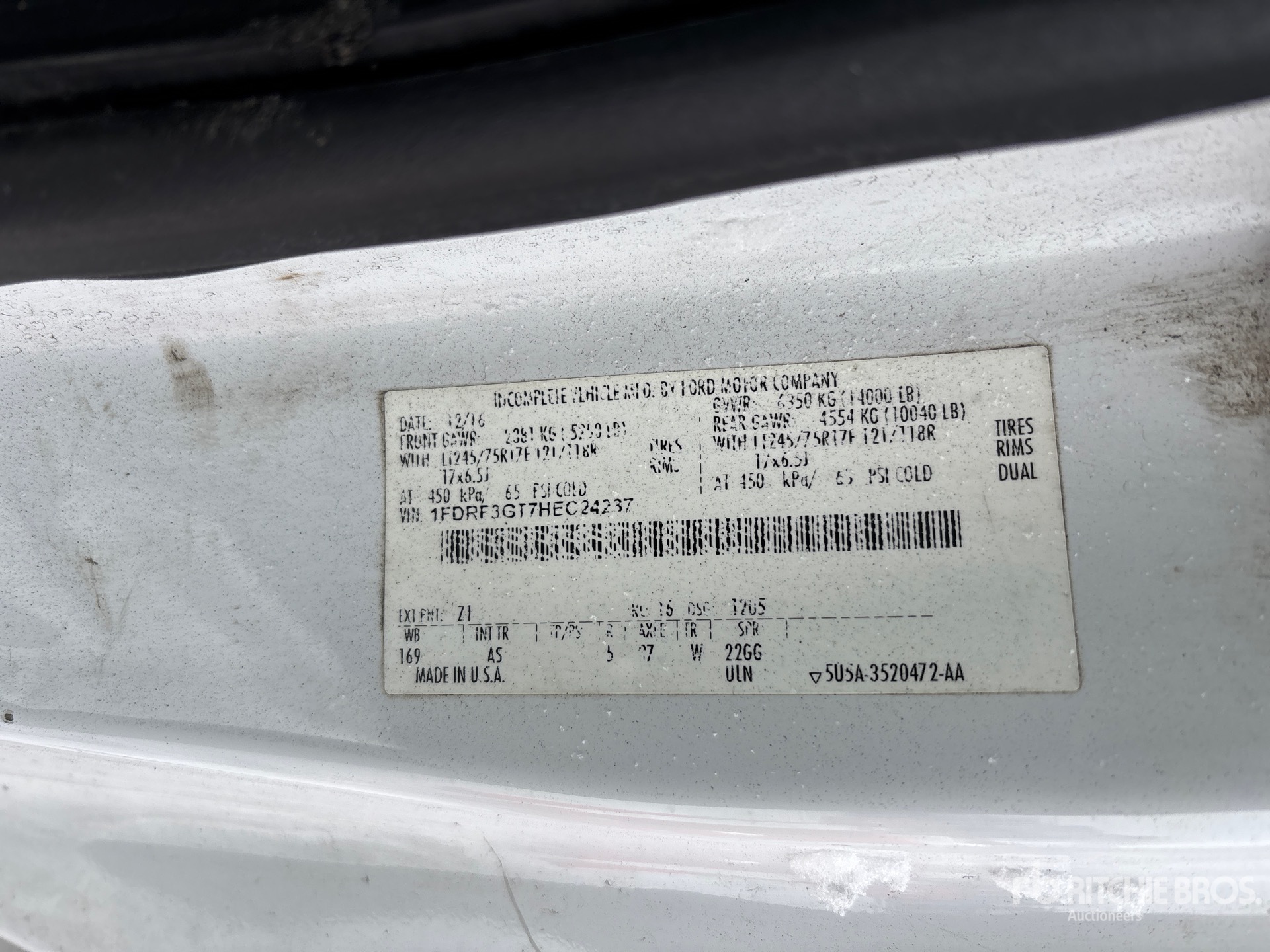 General Appearance with Serial Number / VIN