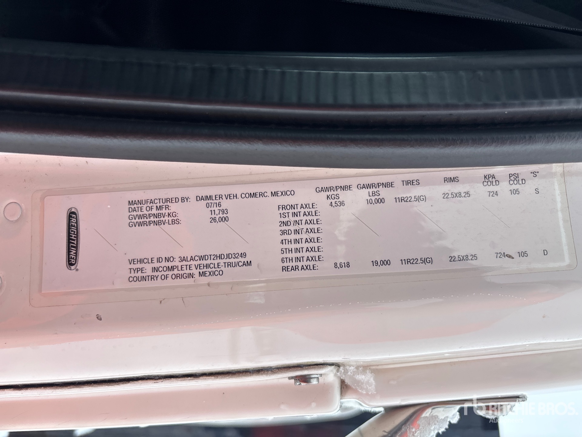 General Appearance with Serial Number / VIN