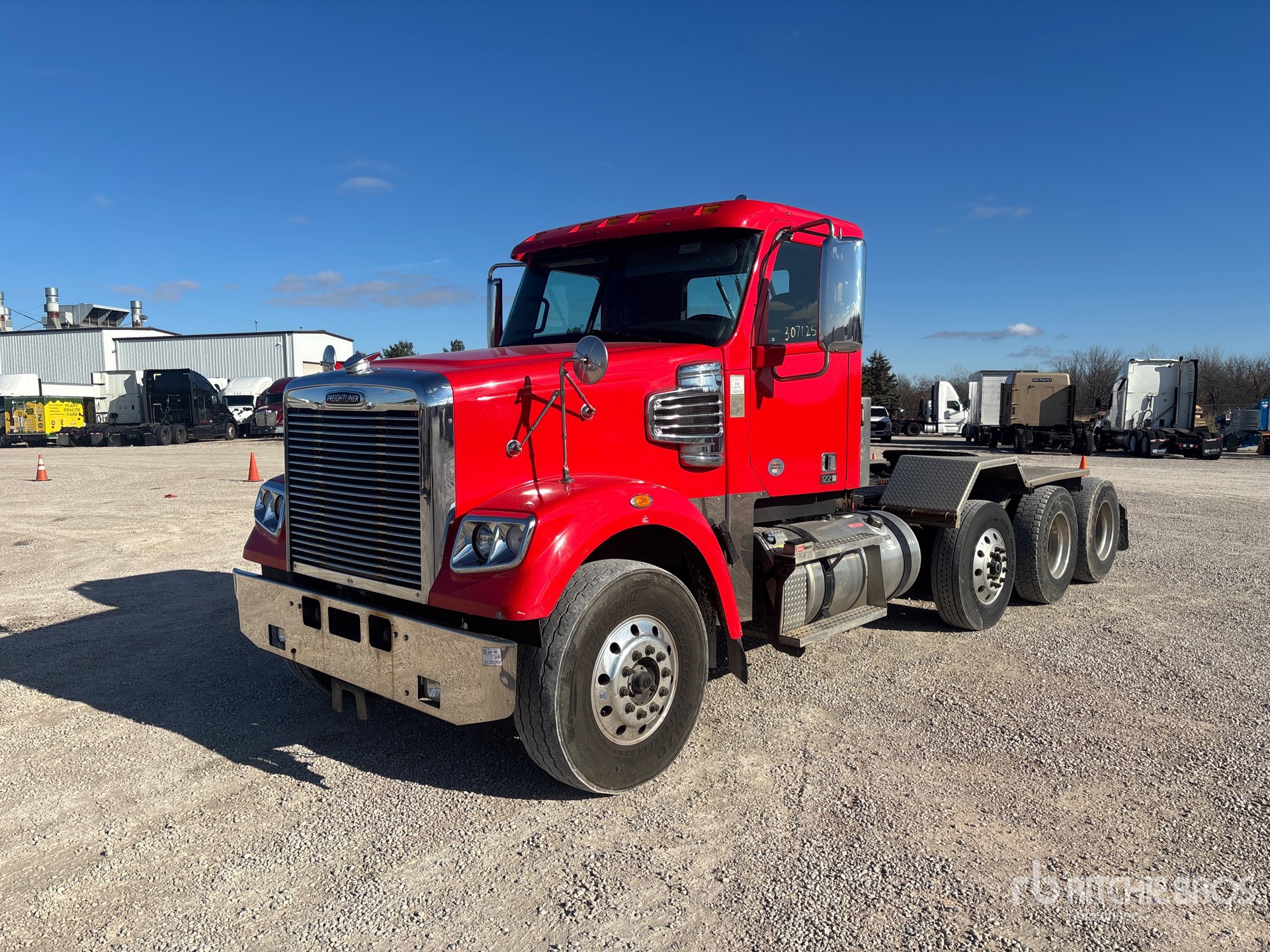 Aspect général with Image, coin avant gauche
