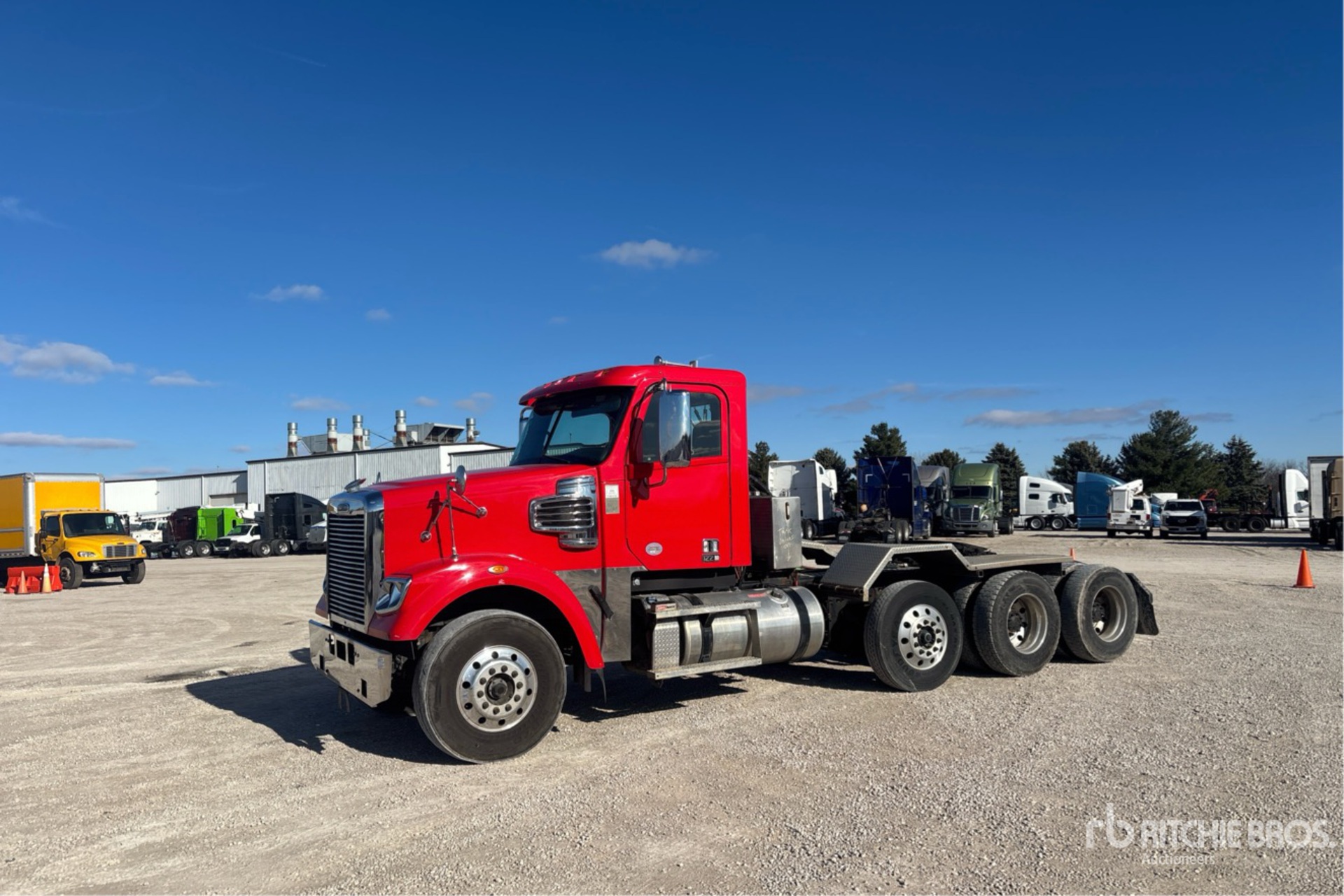 General Appearance with Image, coin avant gauche