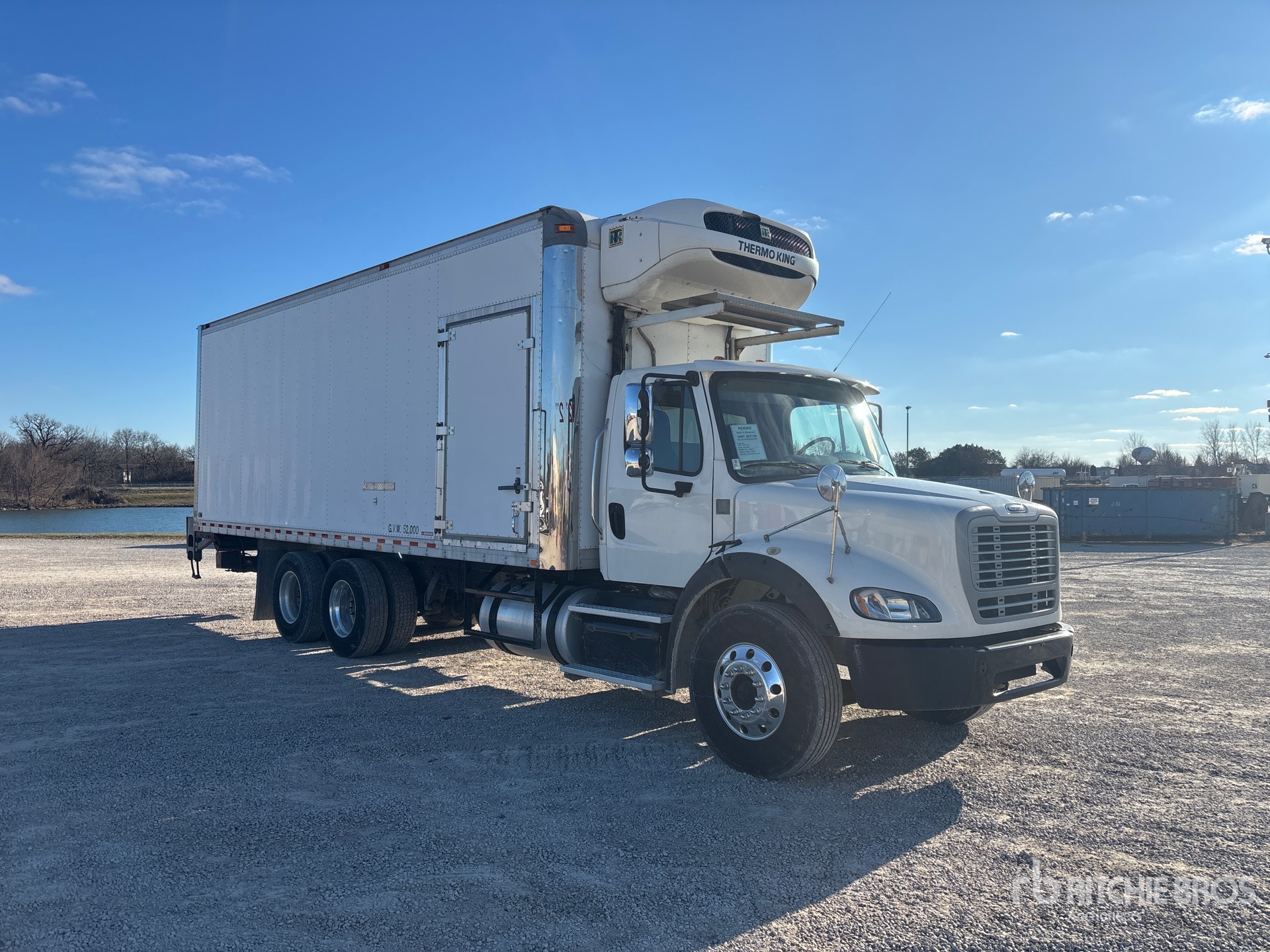 General Appearance with Bild, Ecke vorne rechts