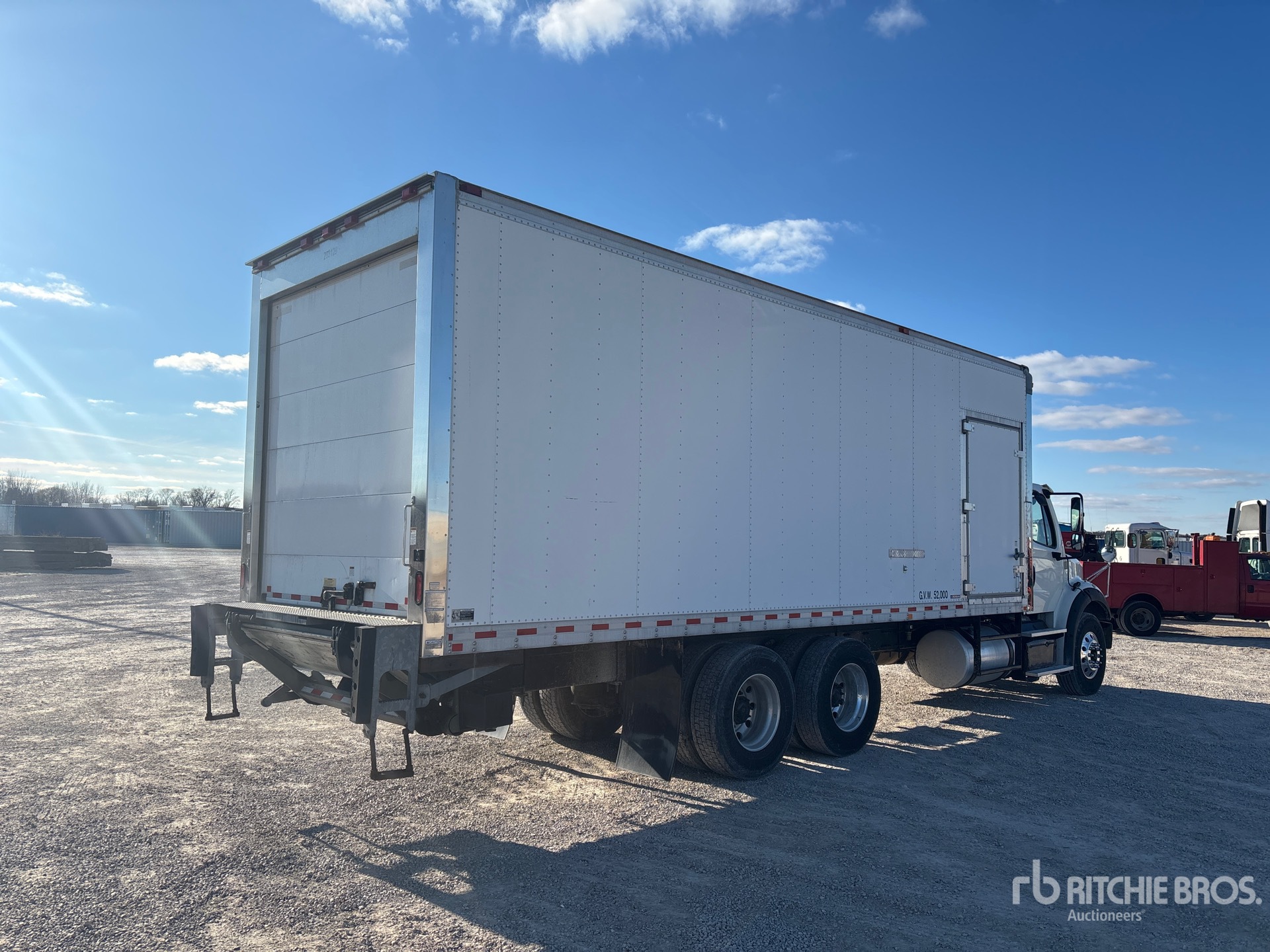 General Appearance with Bild, Ecke hinten rechts