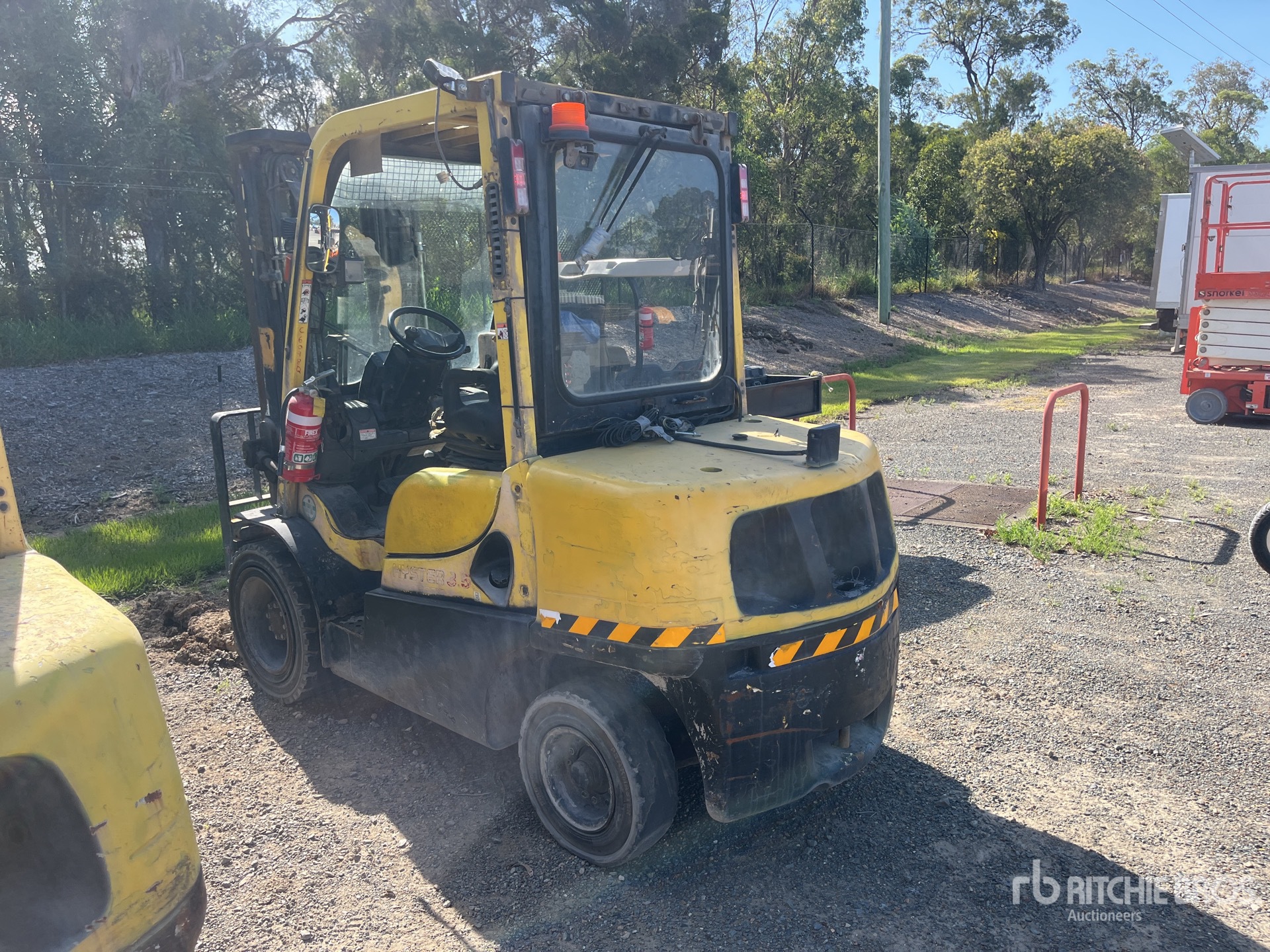 General Appearance with Imagen: esquina trasera izquierda