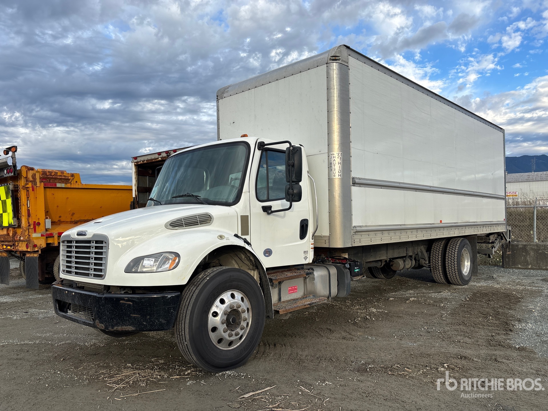 General Appearance with Featured Photo