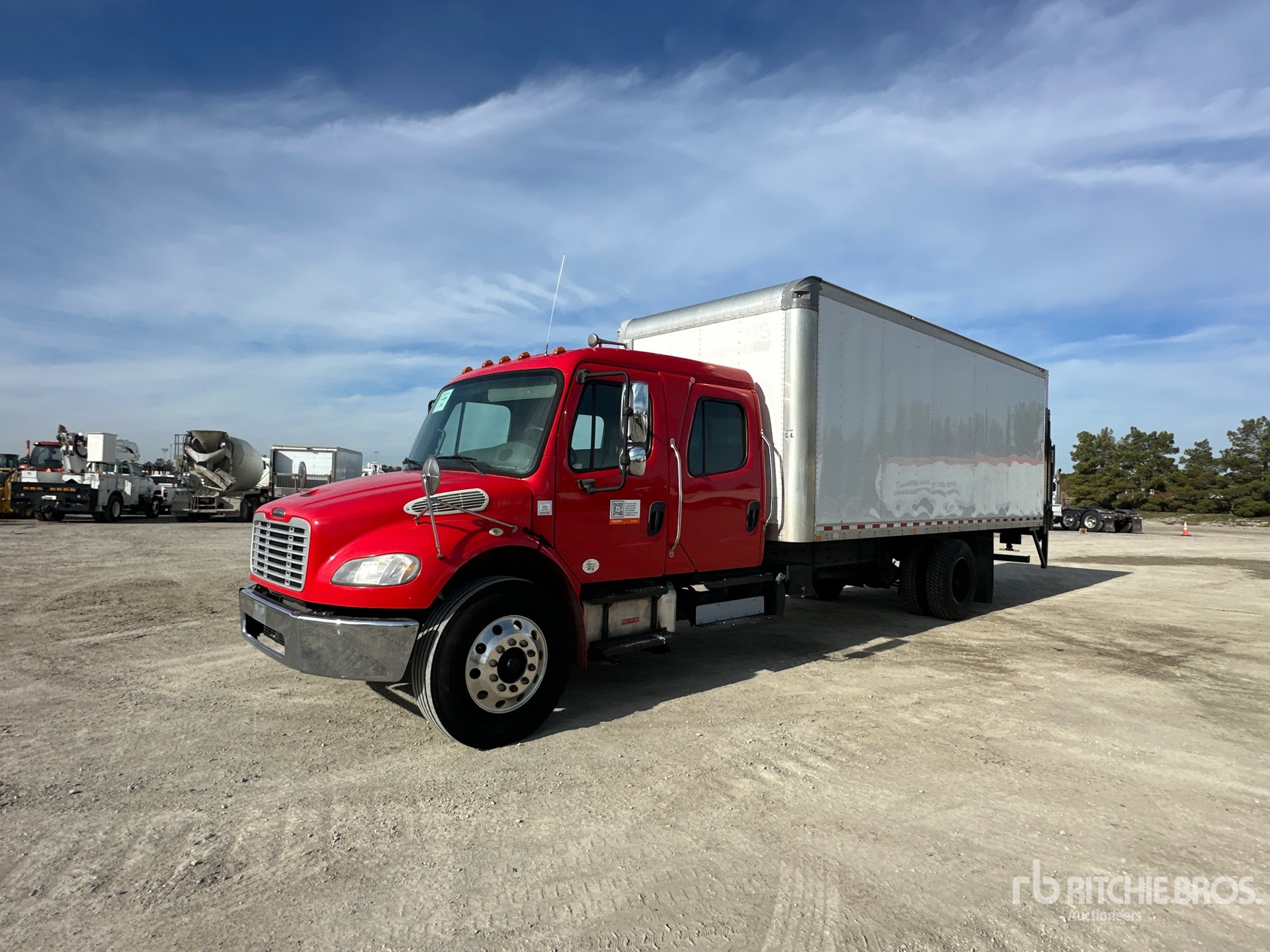 General Appearance with Featured Photo