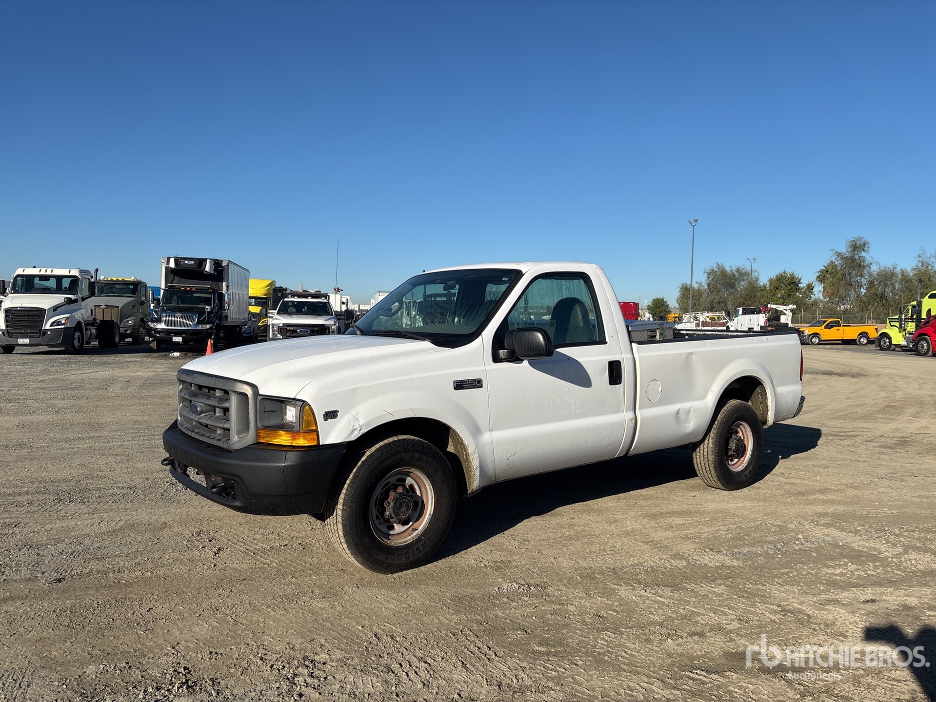 General Appearance with Picture, Left Front Corner