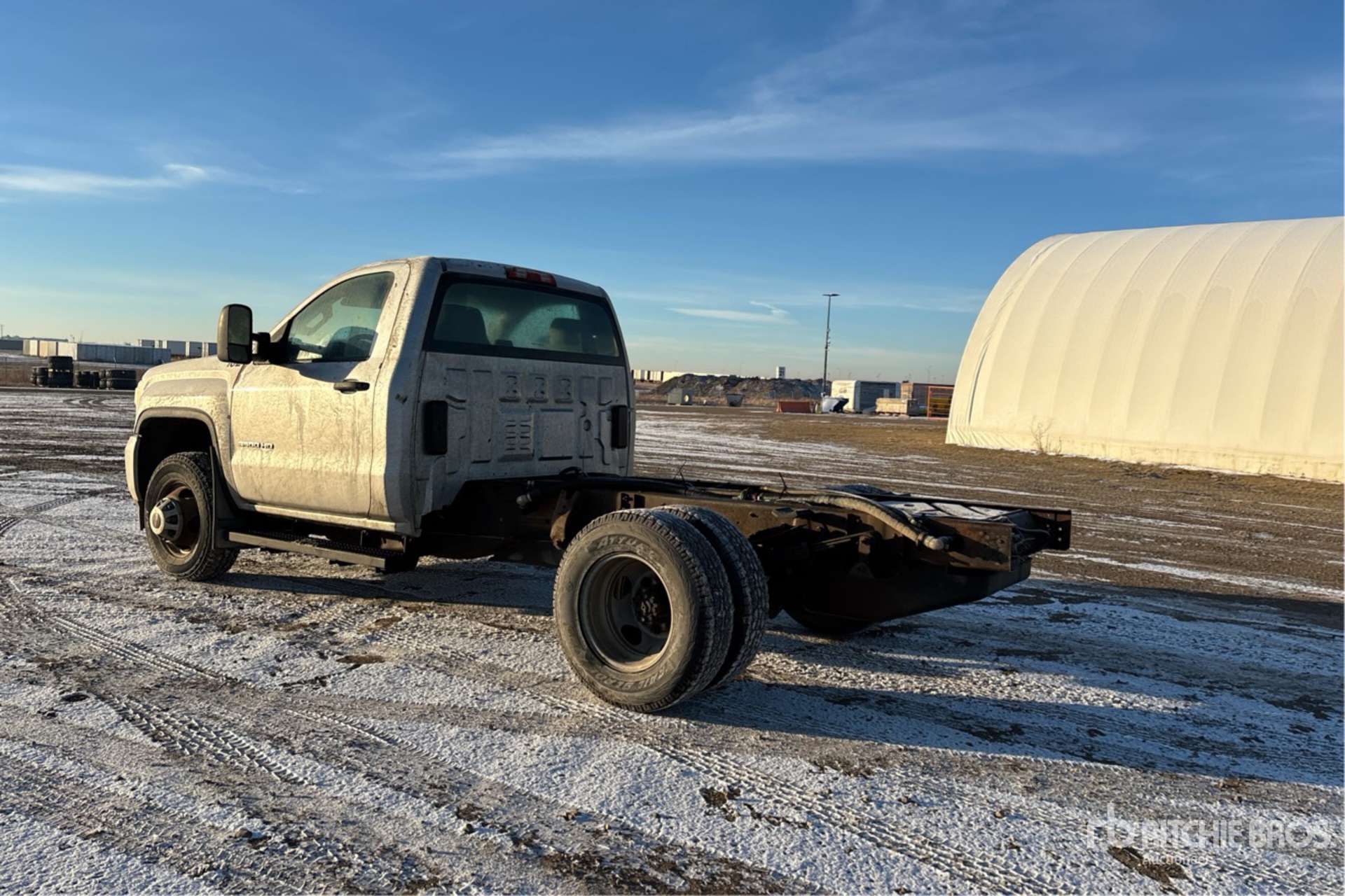 General Appearance with Picture, Left Rear Corner