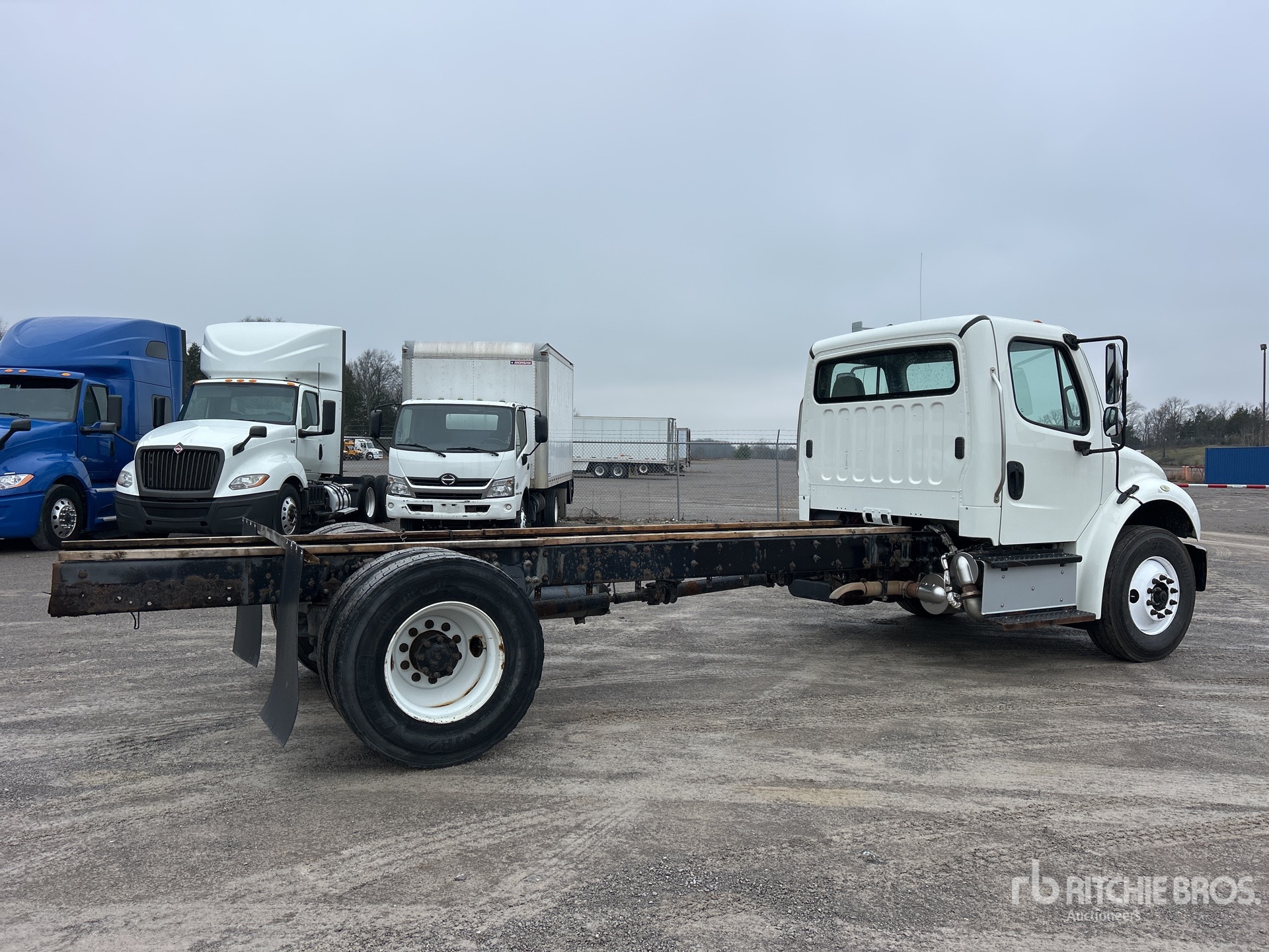 General Appearance with Imagen: esquina trasera derecha