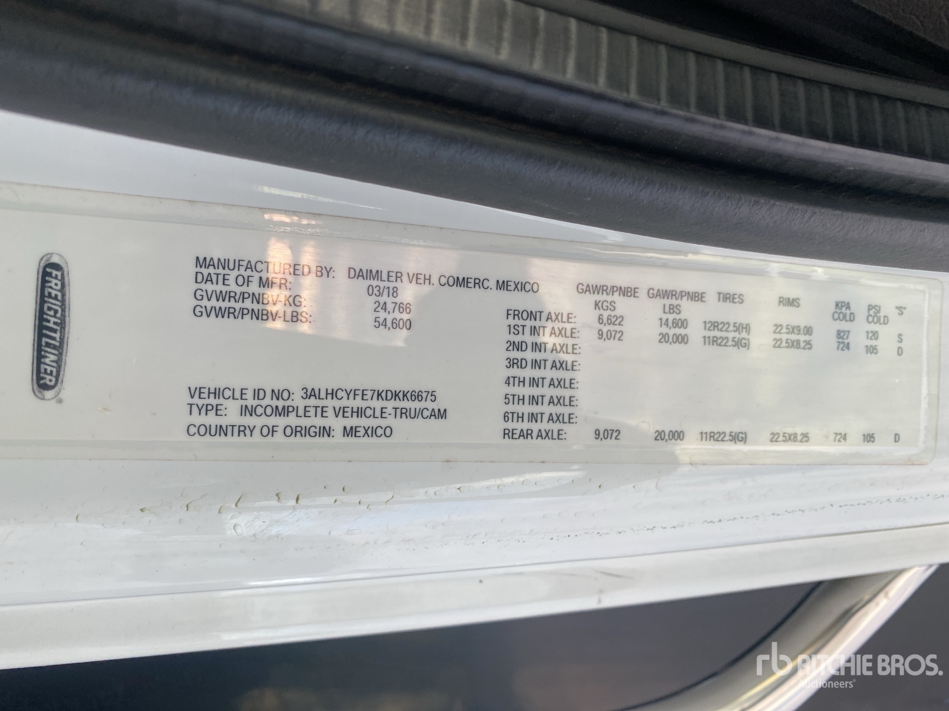 General Appearance with Serial Number / VIN