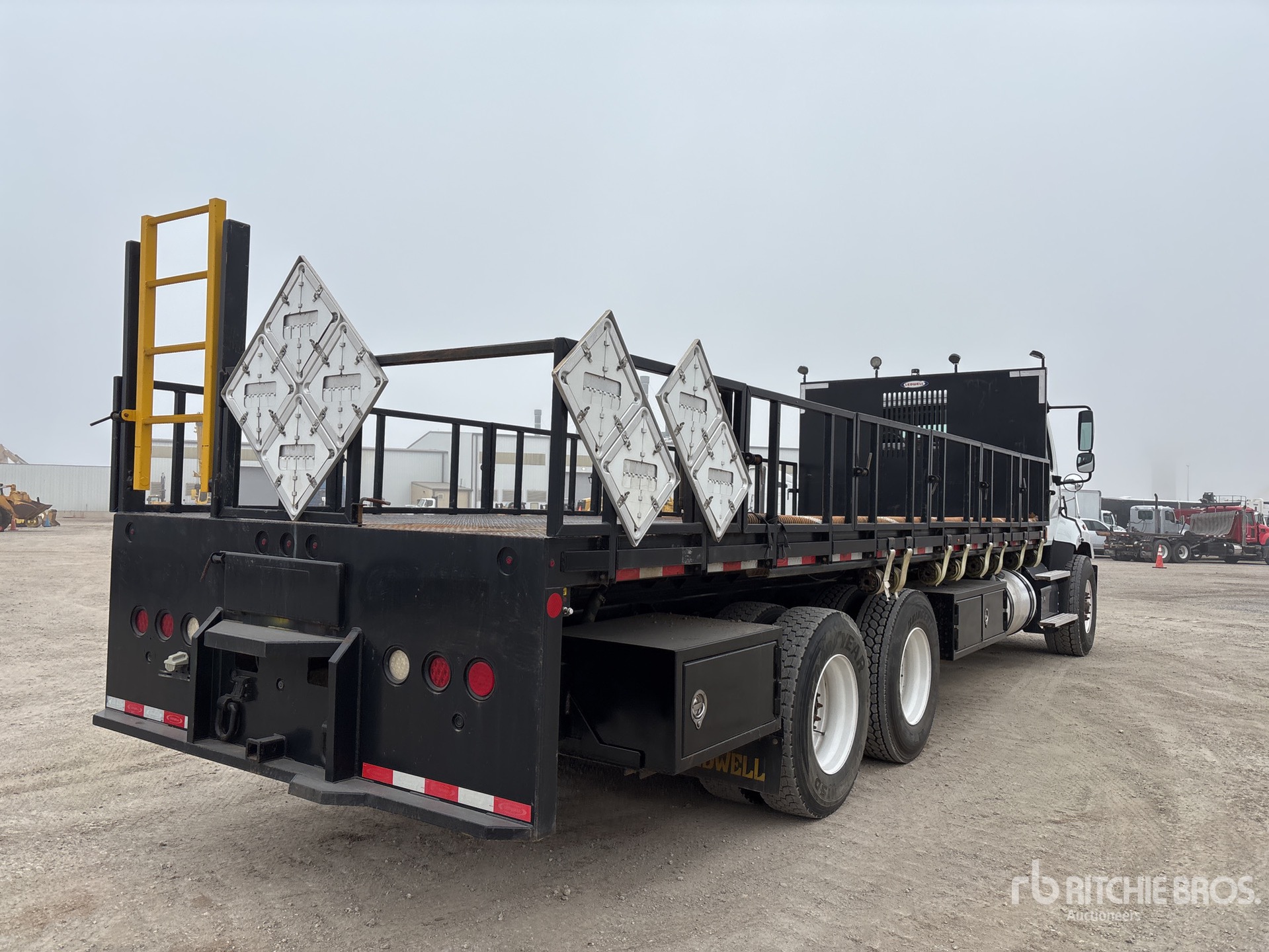 General Appearance with Zdjęcie, prawy dolny róg