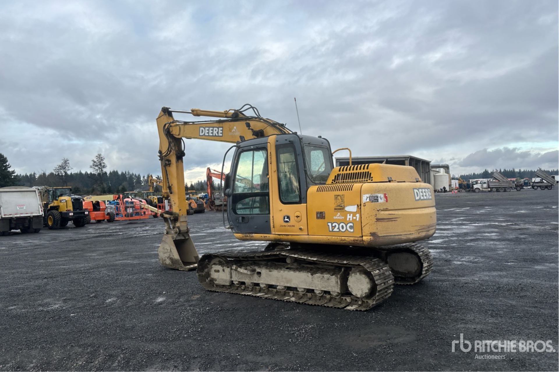 General Appearance with Picture, Left Rear Corner