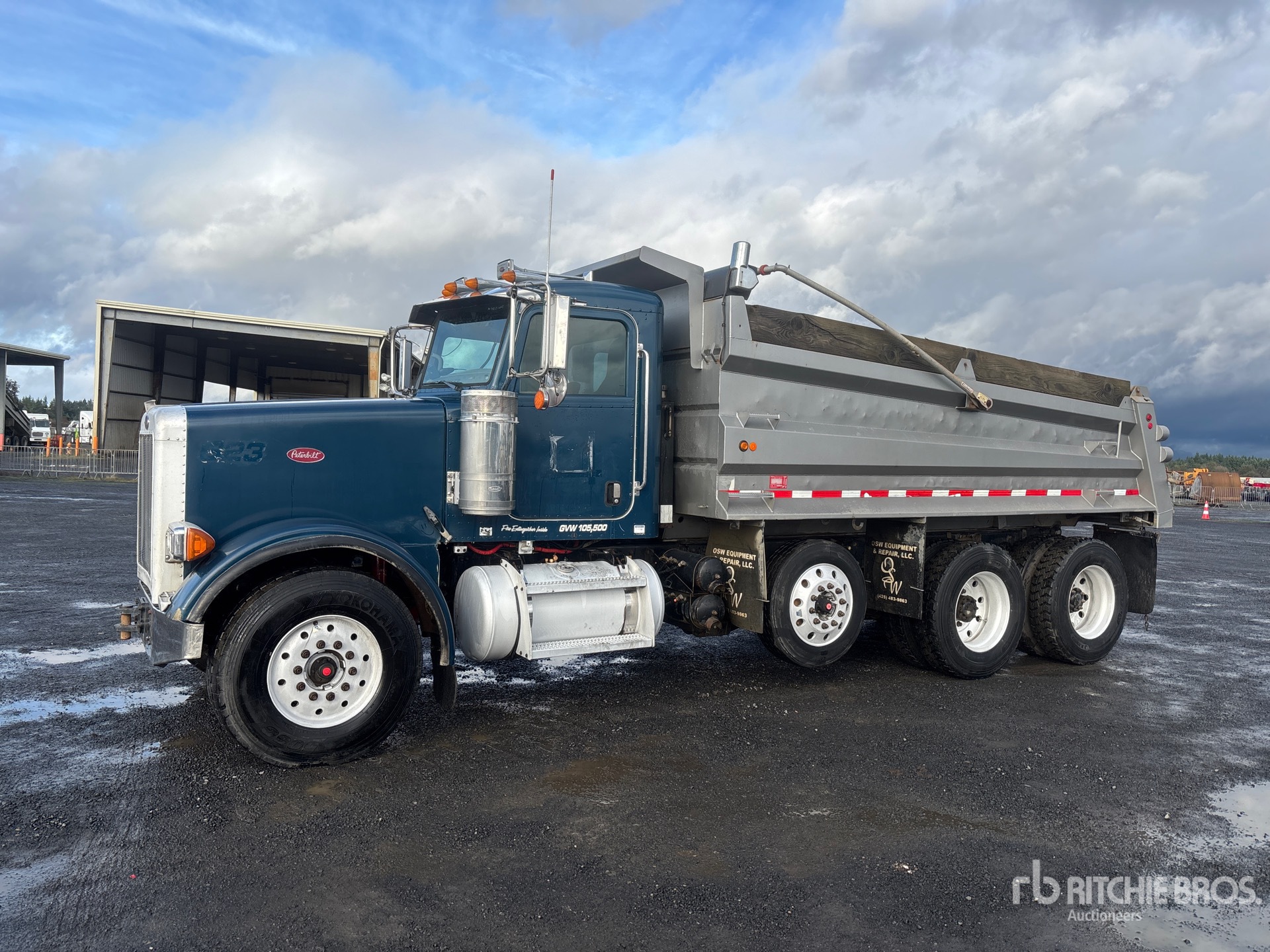 General Appearance with Featured Photo