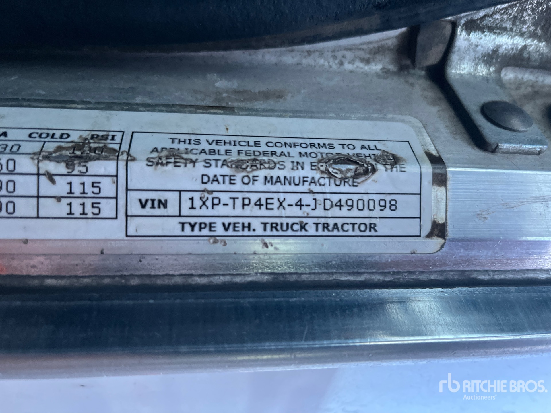 General Appearance with Numer seryjny/numer identyfikacyjny pojazdu