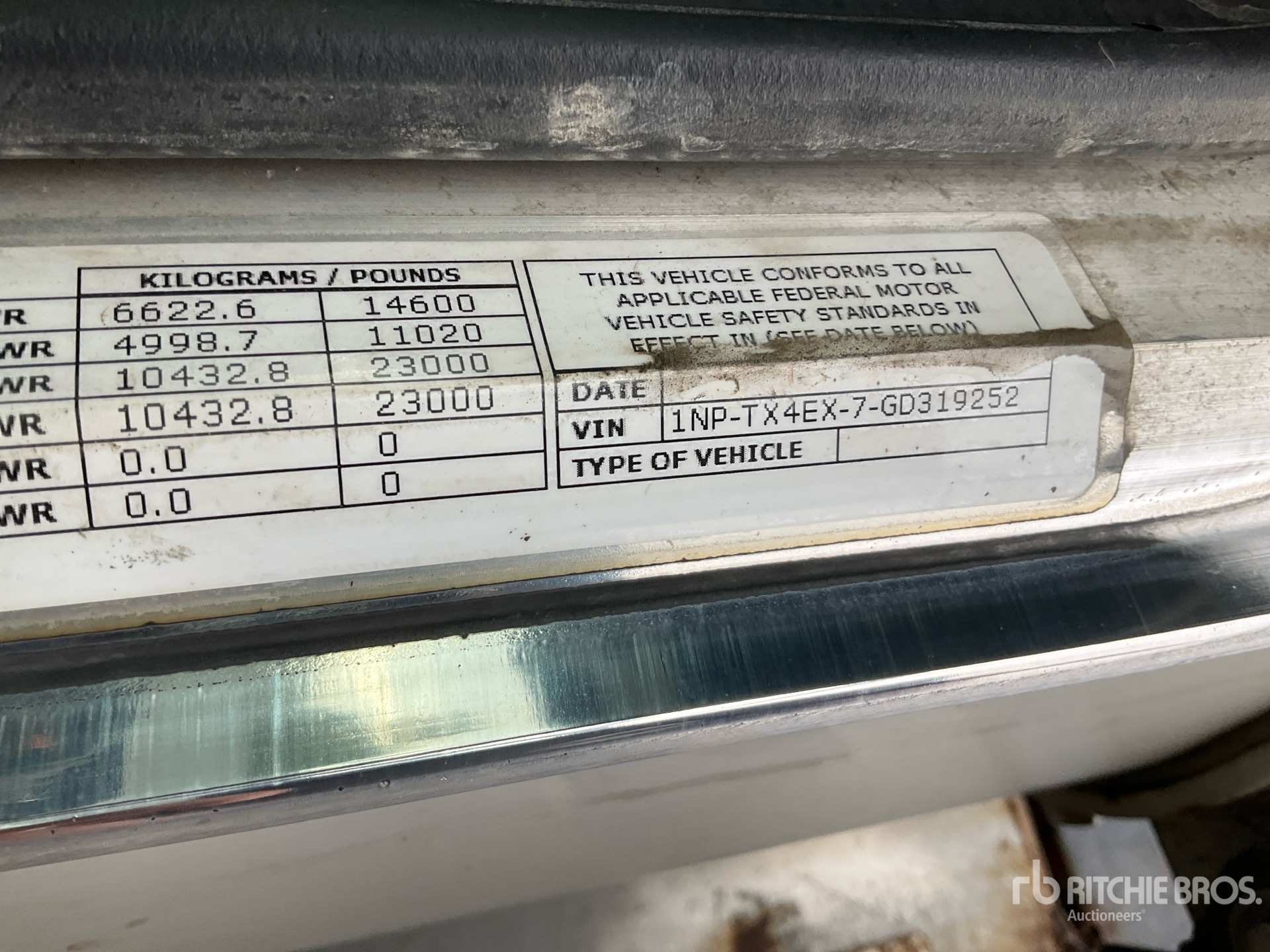 General Appearance with Numéro de série/Numéro d'identification du véhicule automobile