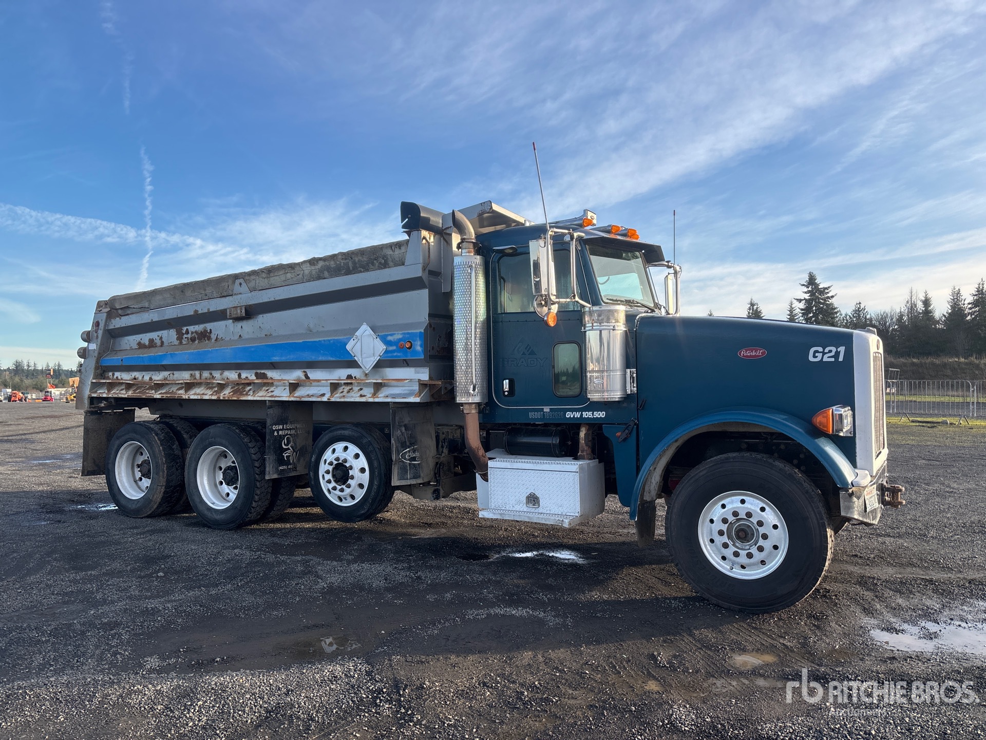 Aspect général with Image, coin avant droit