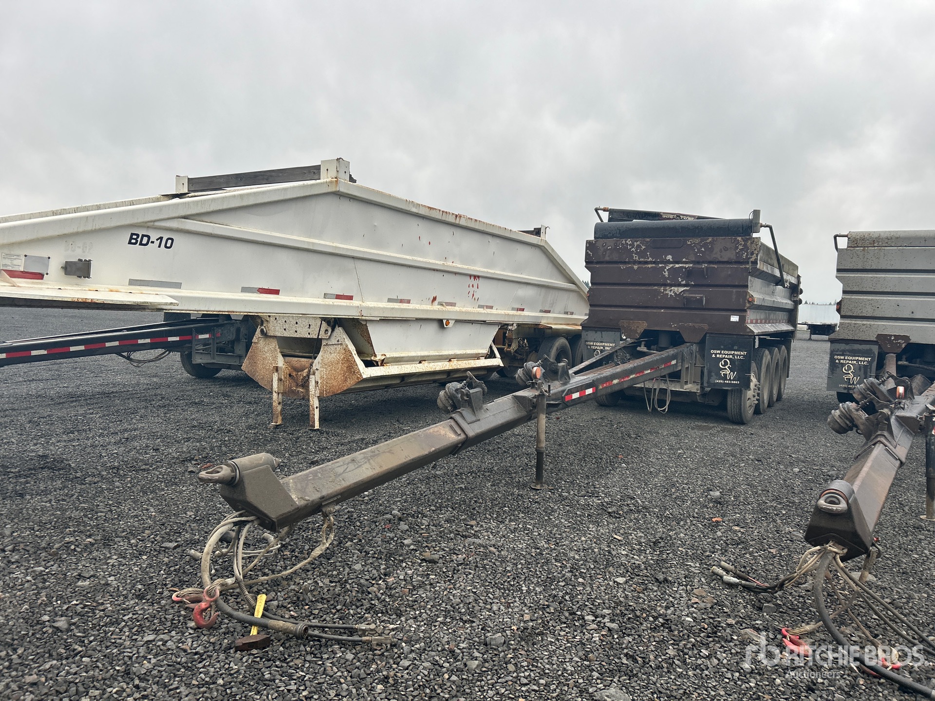 General Appearance with Foto, angolo anteriore sinistro